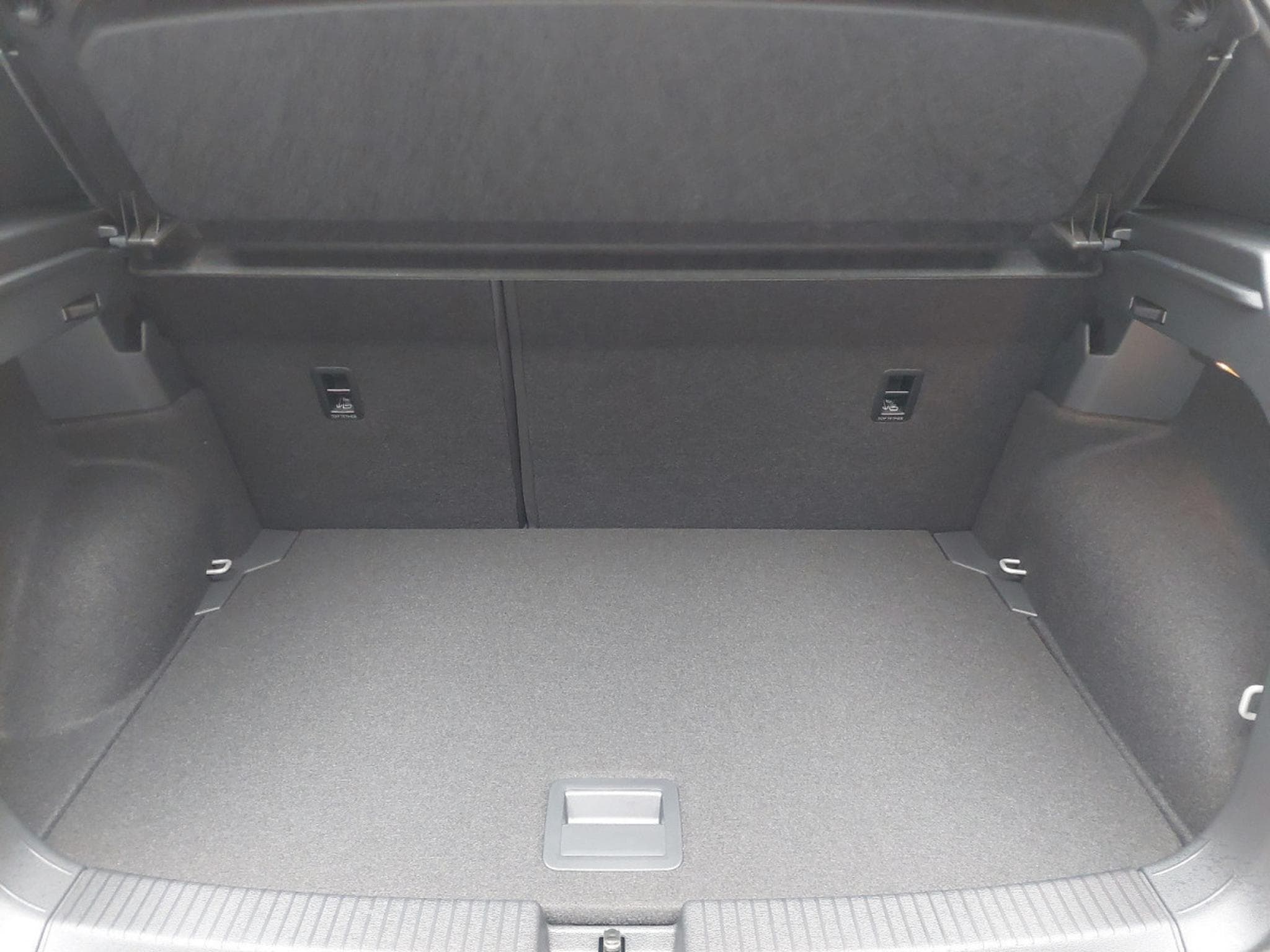 VW T-Cross 1.0 TSi 115 DSG R-Line (2025) - Photo 13