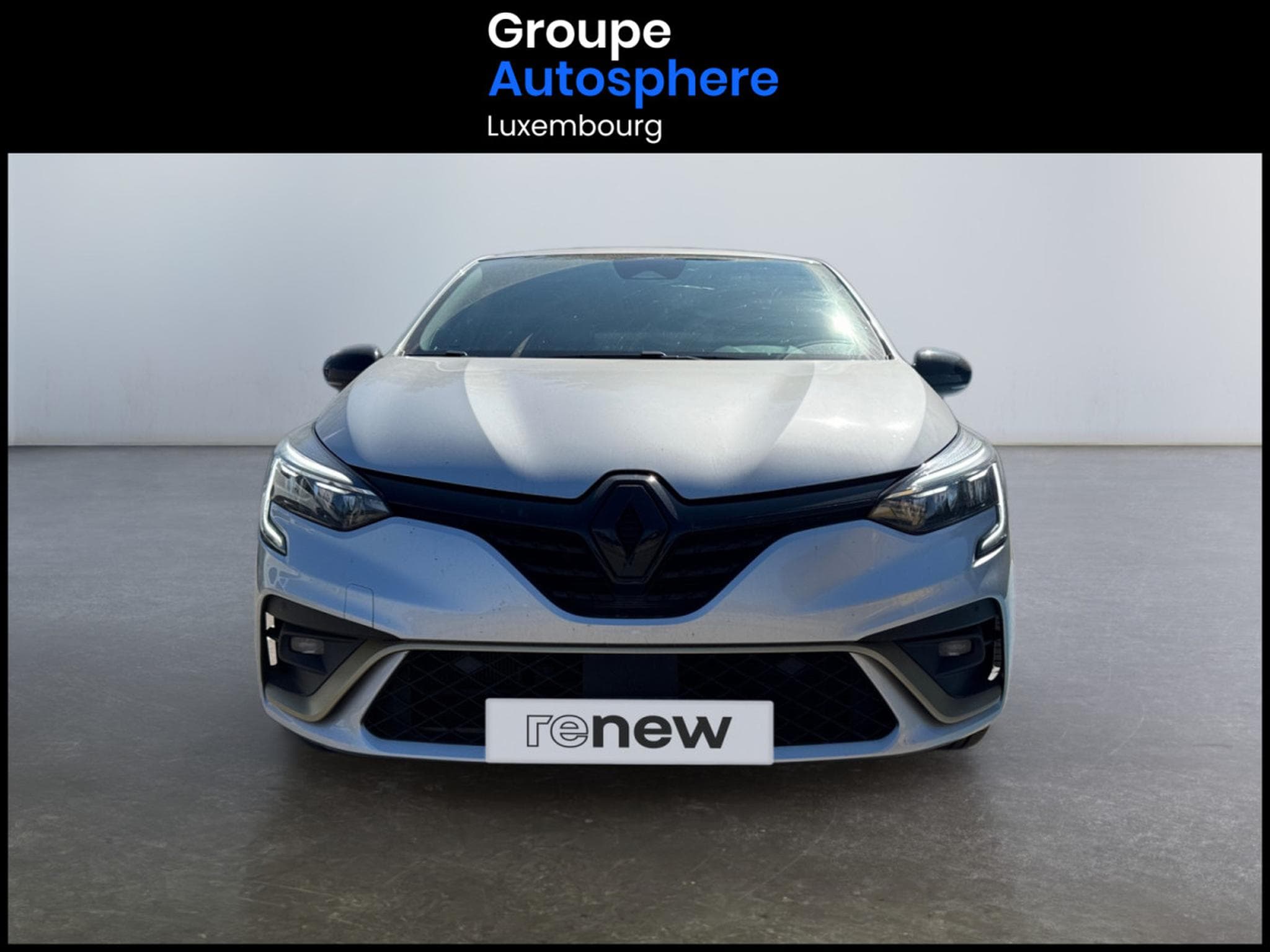 Renault Clio 1.6i E-TECH full hybrid E-Tech Engineered (2024) - Foto 2