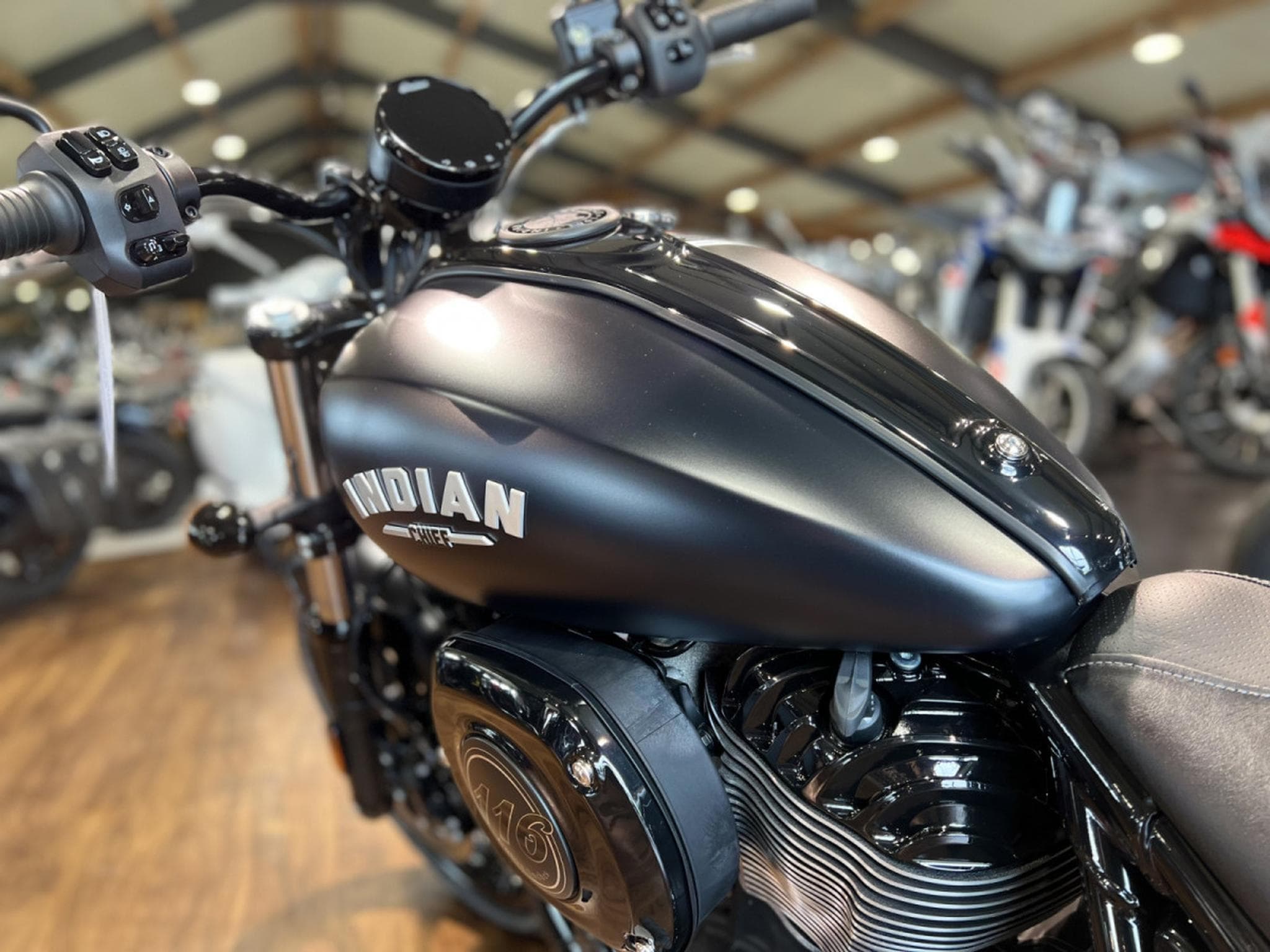 Indian Chief Black Smoke (2026) - Photo 5