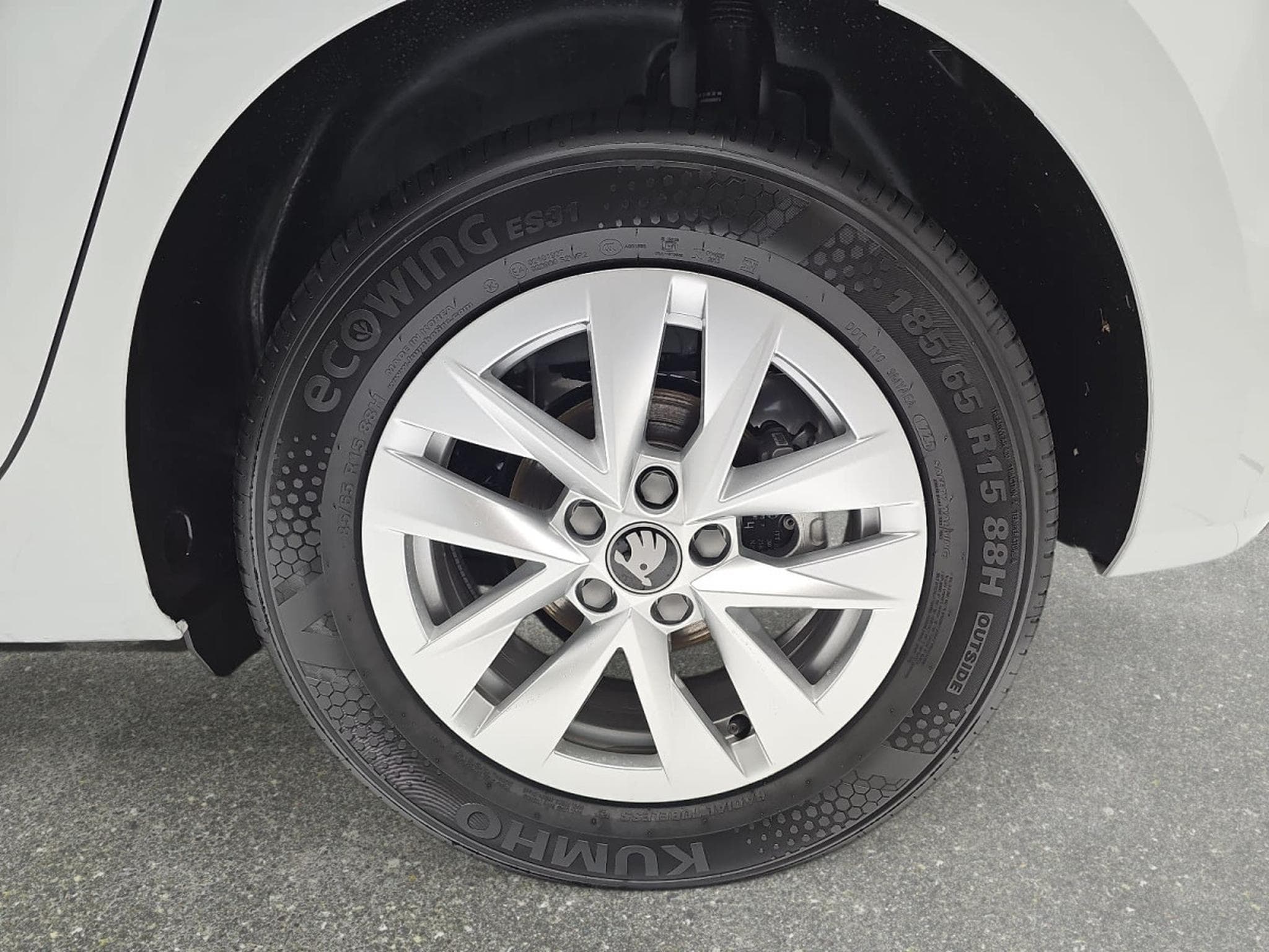 Skoda Fabia 1.0 TSi 115 DSG Selection (2026) - Foto 6