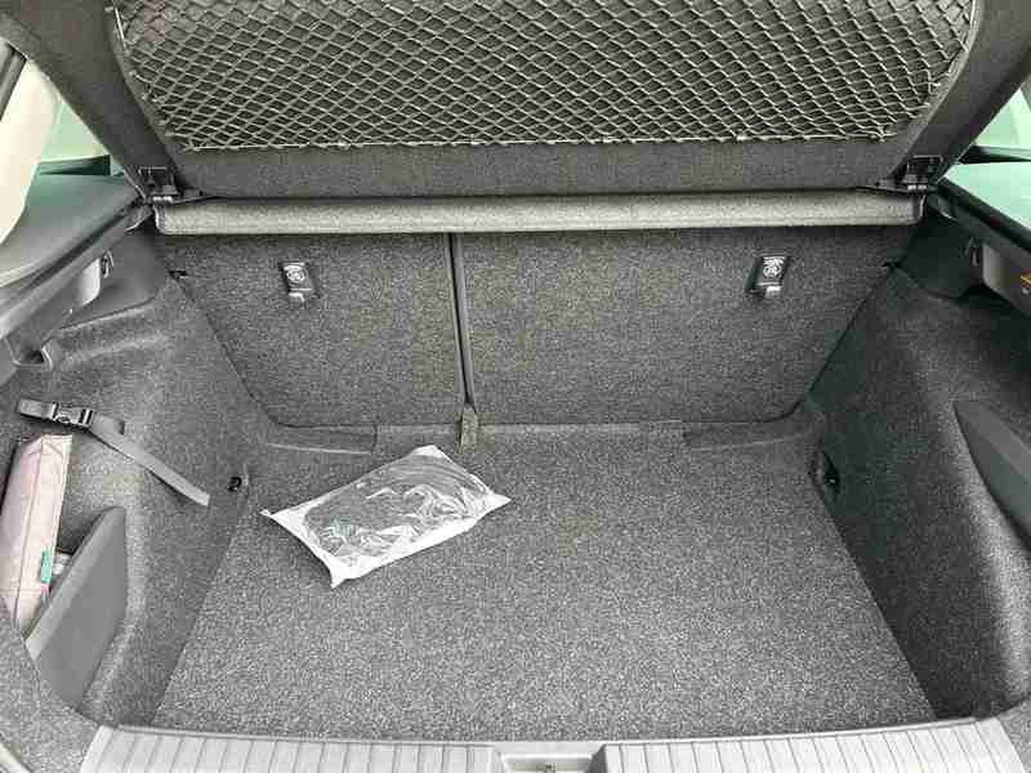 Skoda Kamiq 1.0 TSi 115 DSG SELECTION (2025) - Foto 19