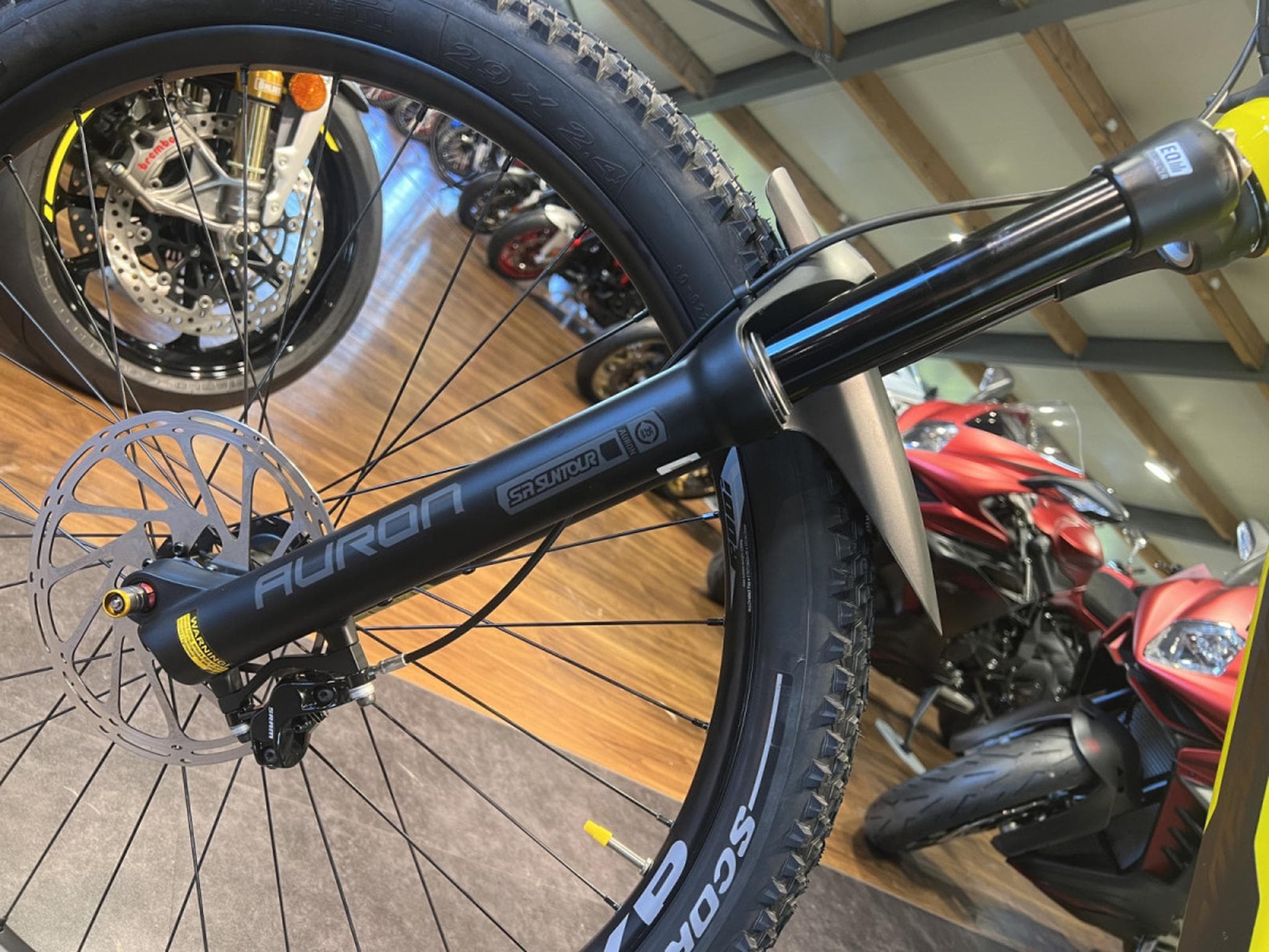 Fantic XTF 1.5 SPORT M ALU BROSE 90 Nm, taille S  630 Wh, 12 V, 29''-29 (2026) - Photo 8