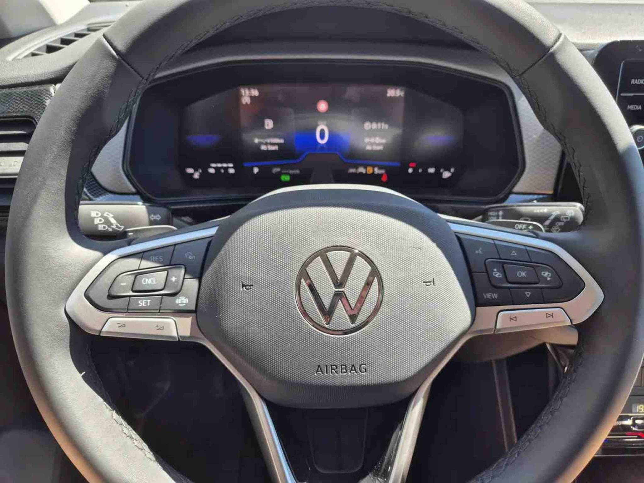 VW T-Cross 1.0 TSi 115 DSG LIFE (2026) - Photo 16