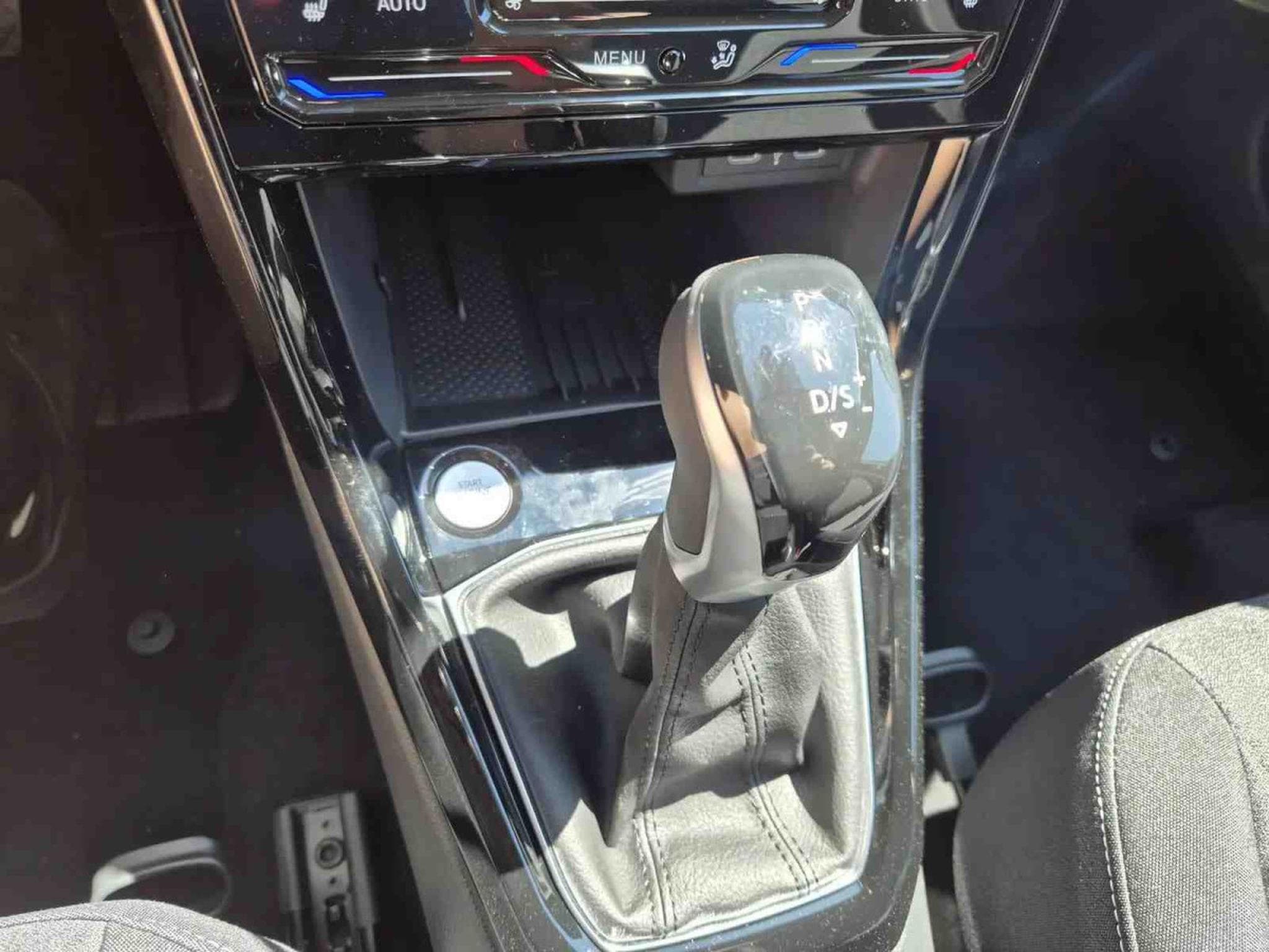 VW T-Cross 1.0 TSi 115 DSG LIFE (2026) - Photo 18