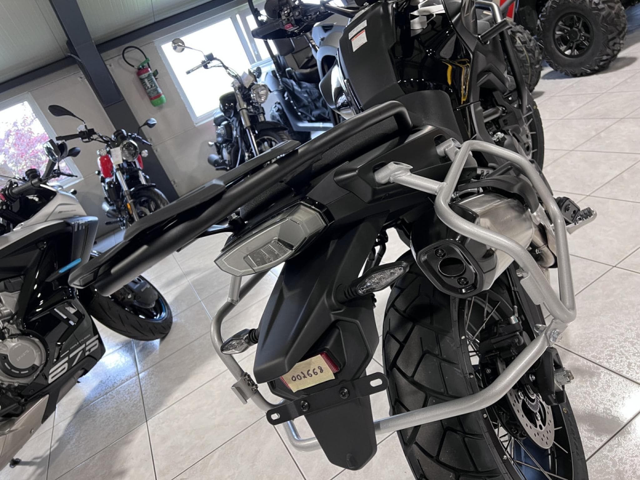 CF Moto 700 MT ADV (2026) - Foto 4
