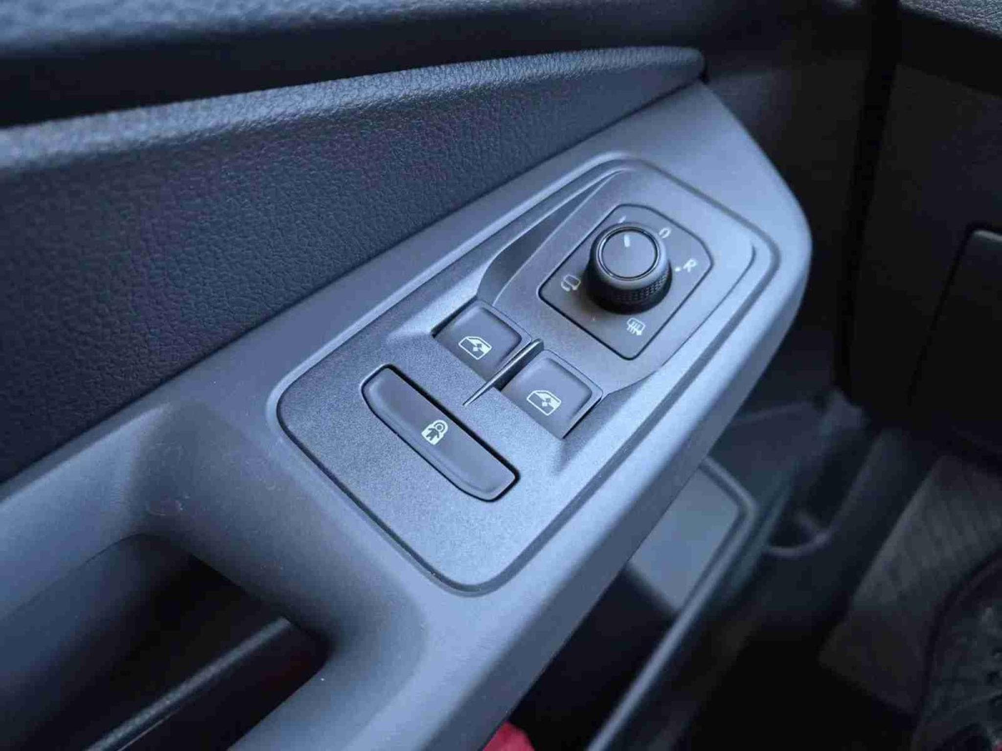 VW Caddy 2.0 TDI DSG 122 Maxi (2025) - Photo 10