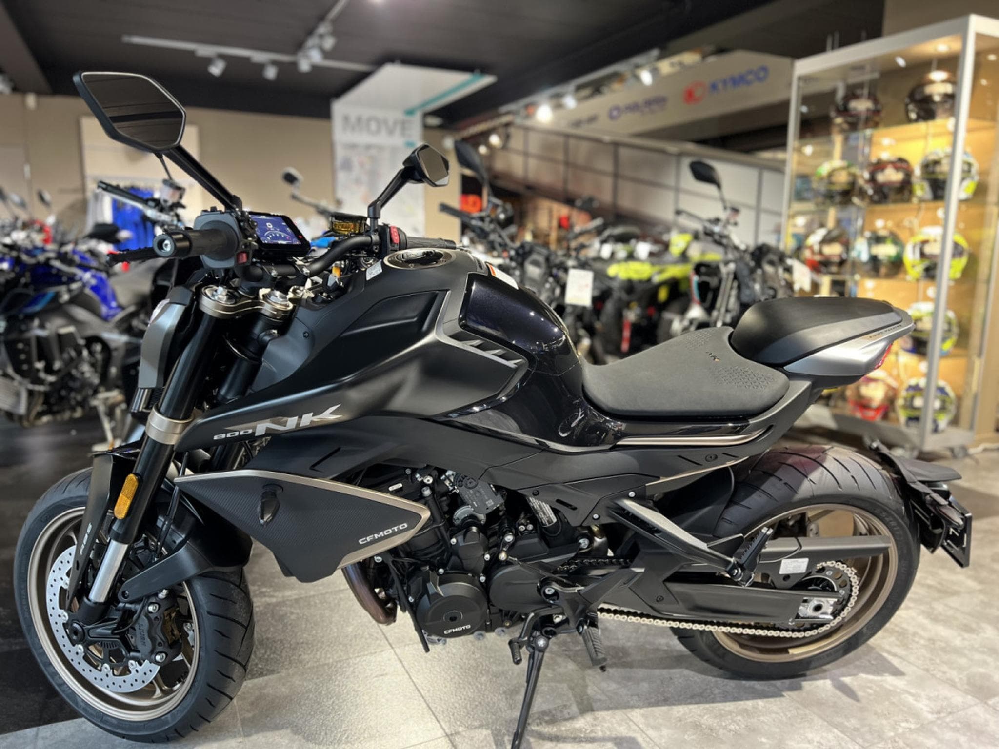 CF Moto 800 NK SPORT (2026) - Photo 4