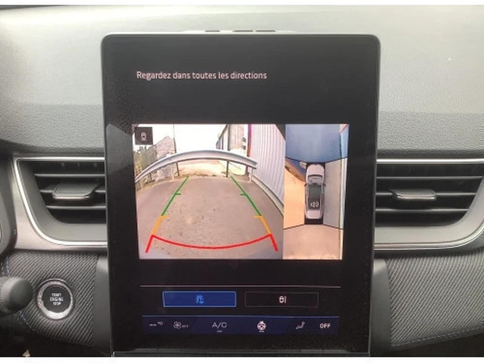 Renault Symbioz 1.3 E-Tech Full Hybrid 145 Esprit Alpine (2025) - Photo 11