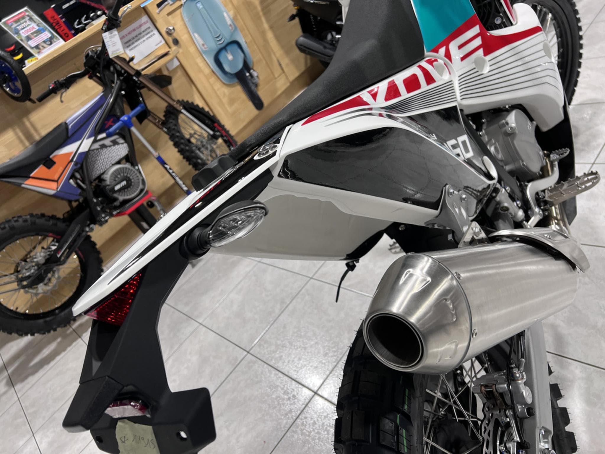 Kove 450 Rally LOW (2026) - Photo 5