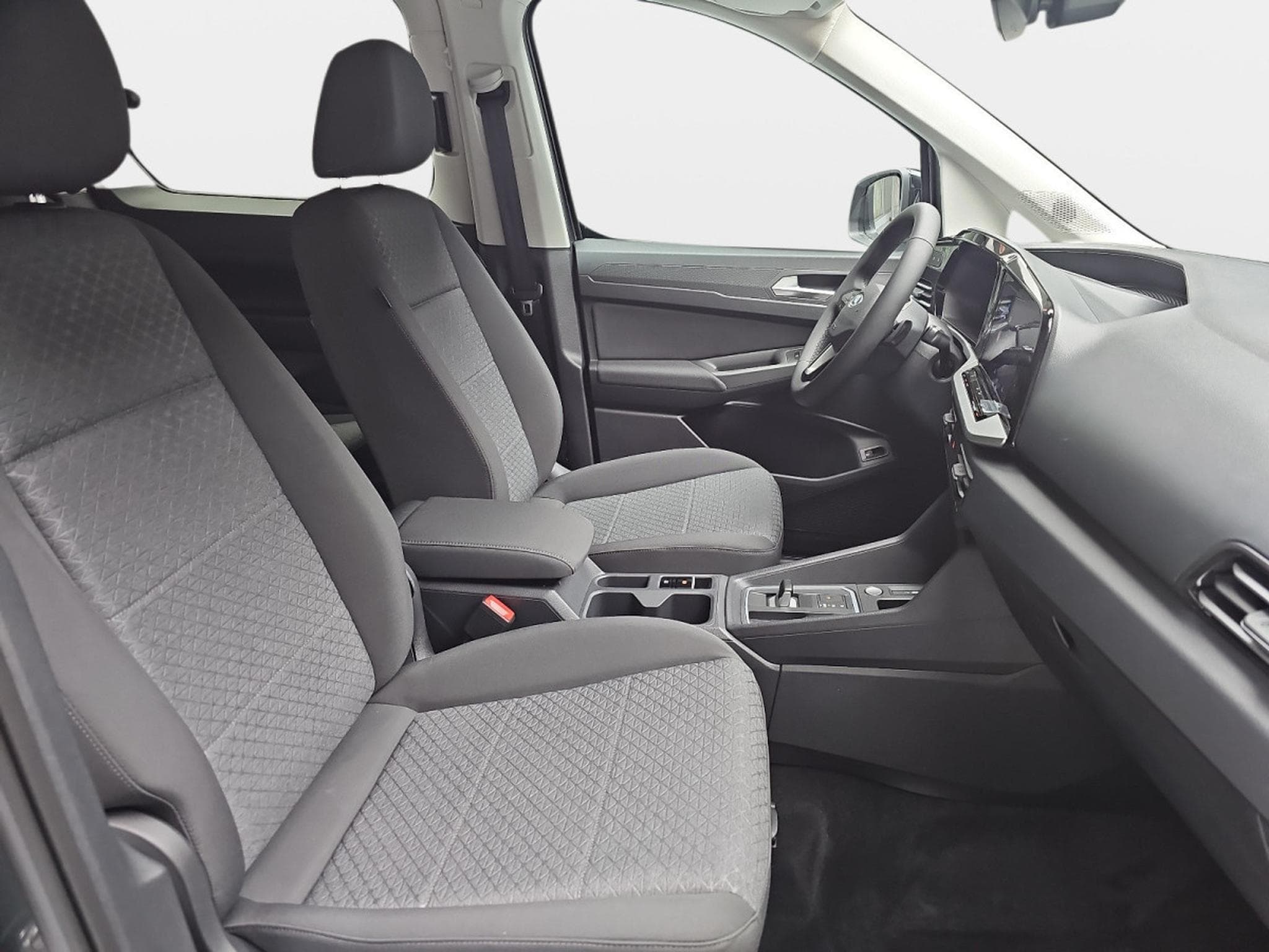 Ford Tourneo 1.5 EB PHEV Auto 150 Grand Titanium (2025) - Photo 14