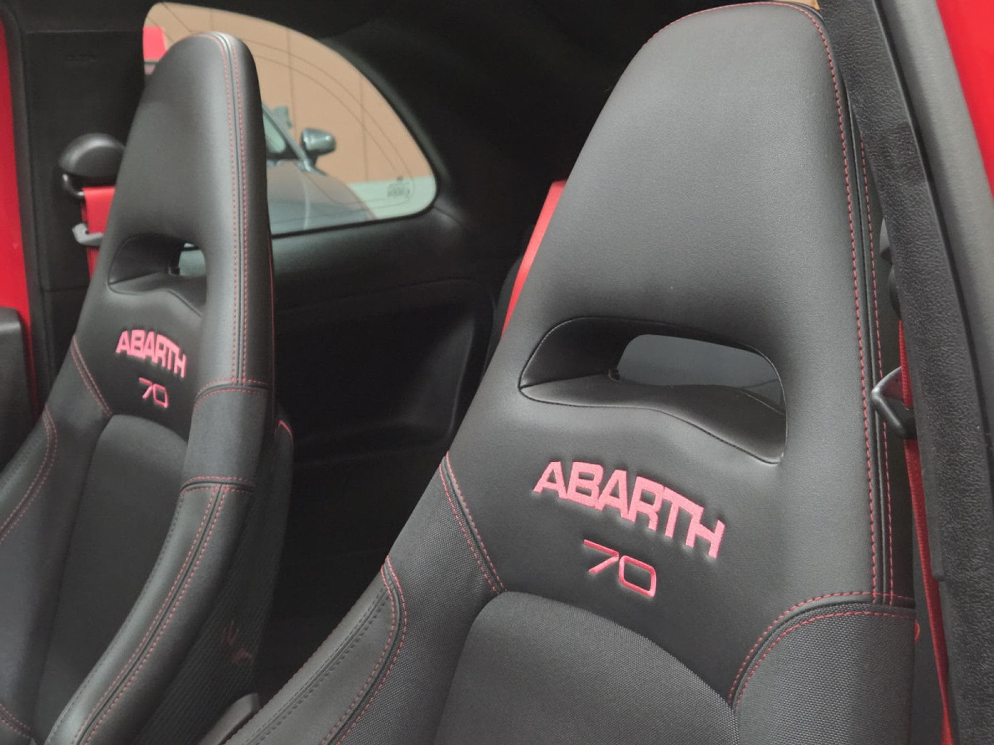 Fiat 500 ABARTH COMPETIZIONE CABRIO 180CV (2019) - Photo 15