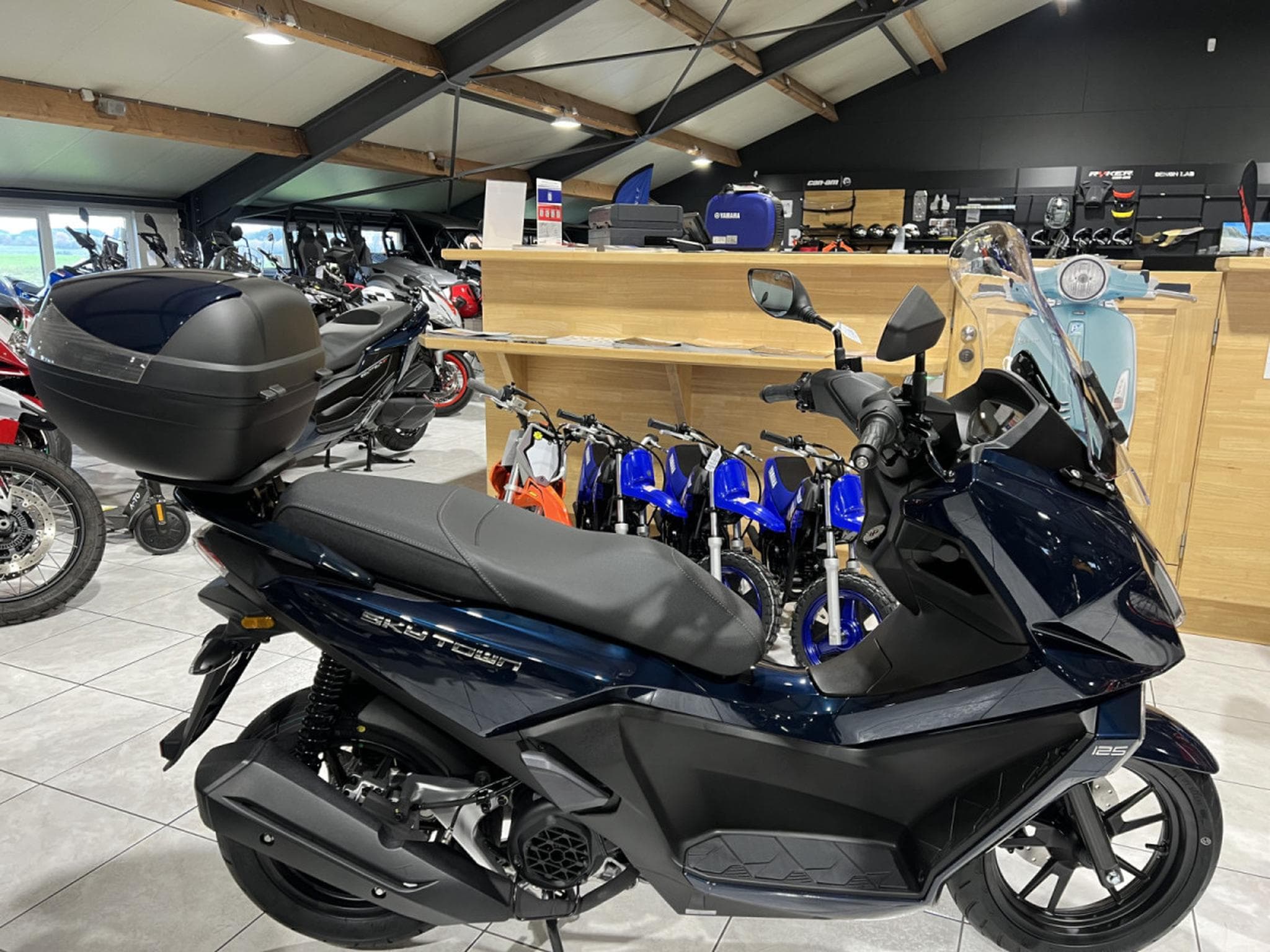 Kymco Skytown 125 (2026) - Foto 1