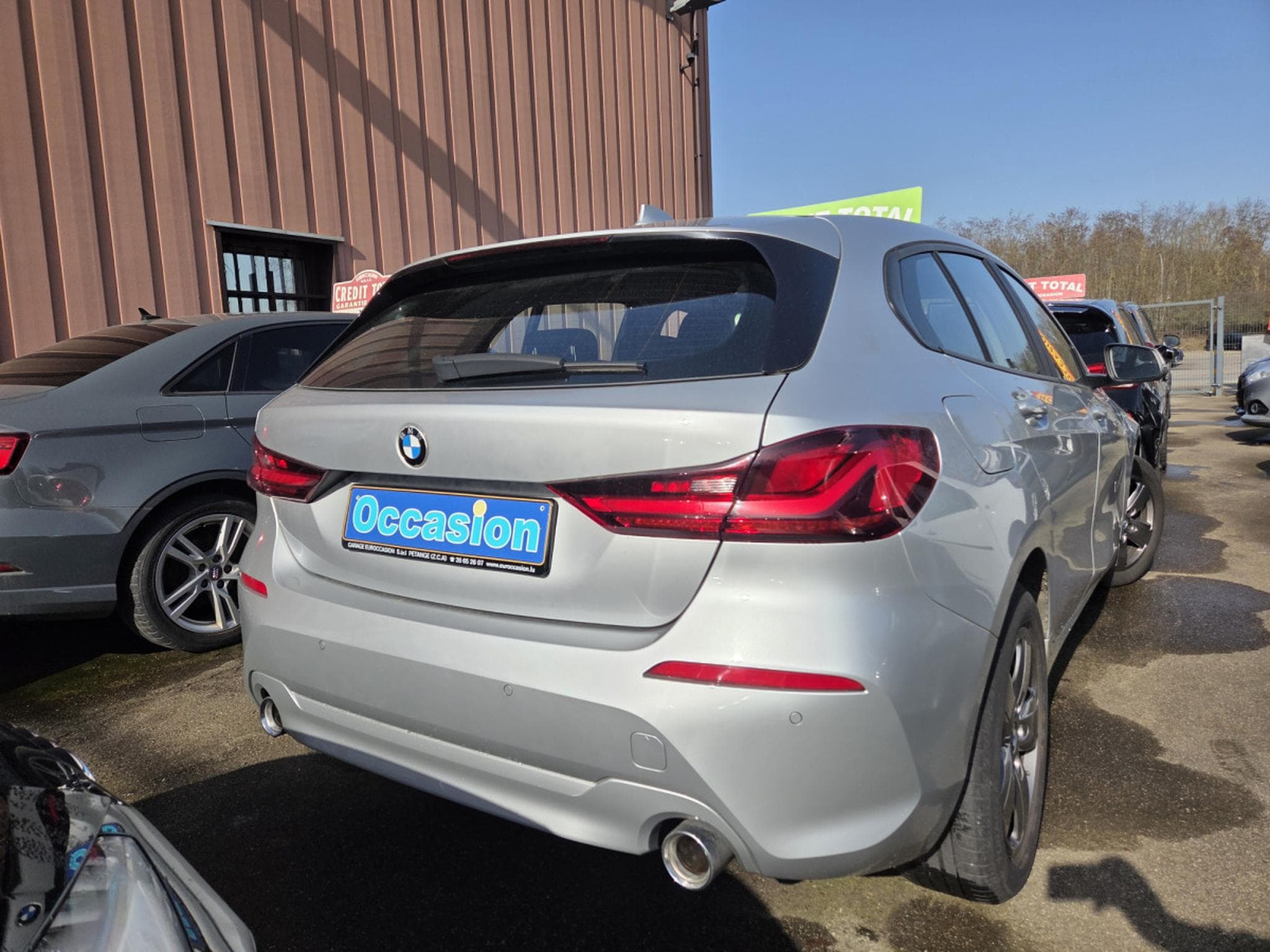 BMW 118 dA 150CV (2021) - Photo 4