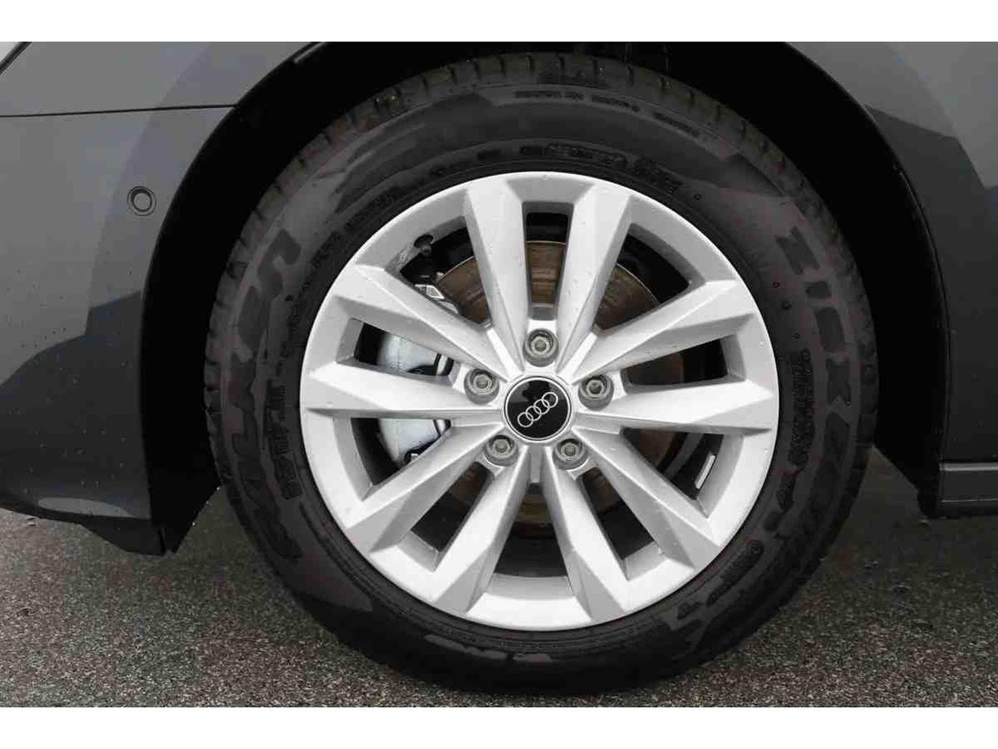 Audi A3 35 TFSi 150 Sportback S-tronic (2026) - Photo 5