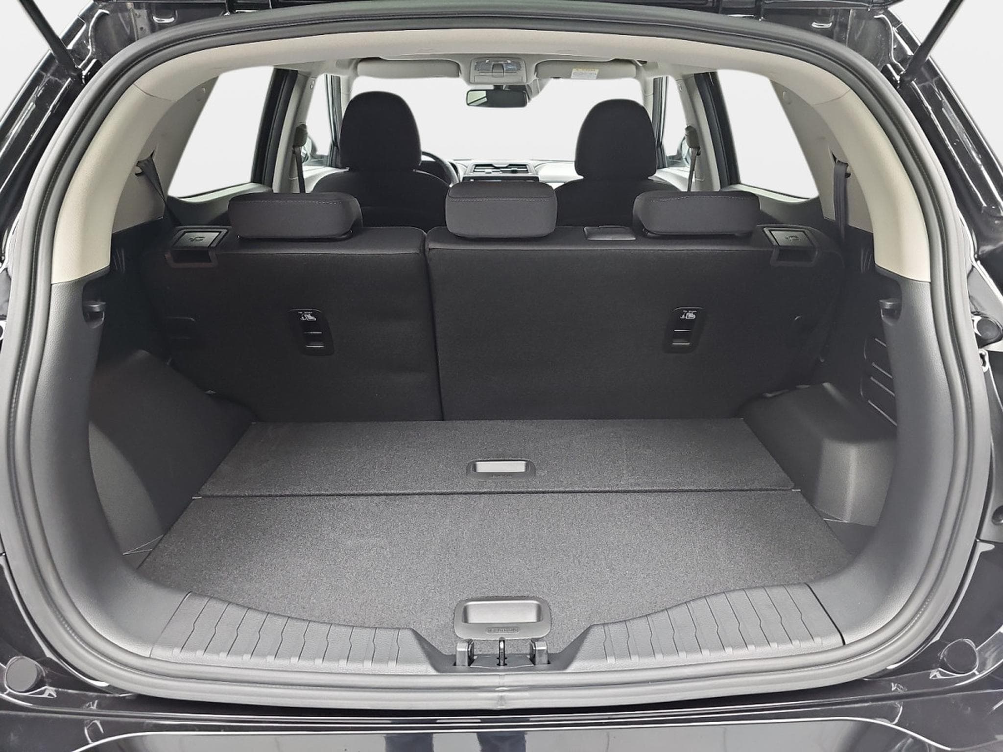 KGM Tivoli 1.5 T-GDI 163 Essential (2026) - Photo 13