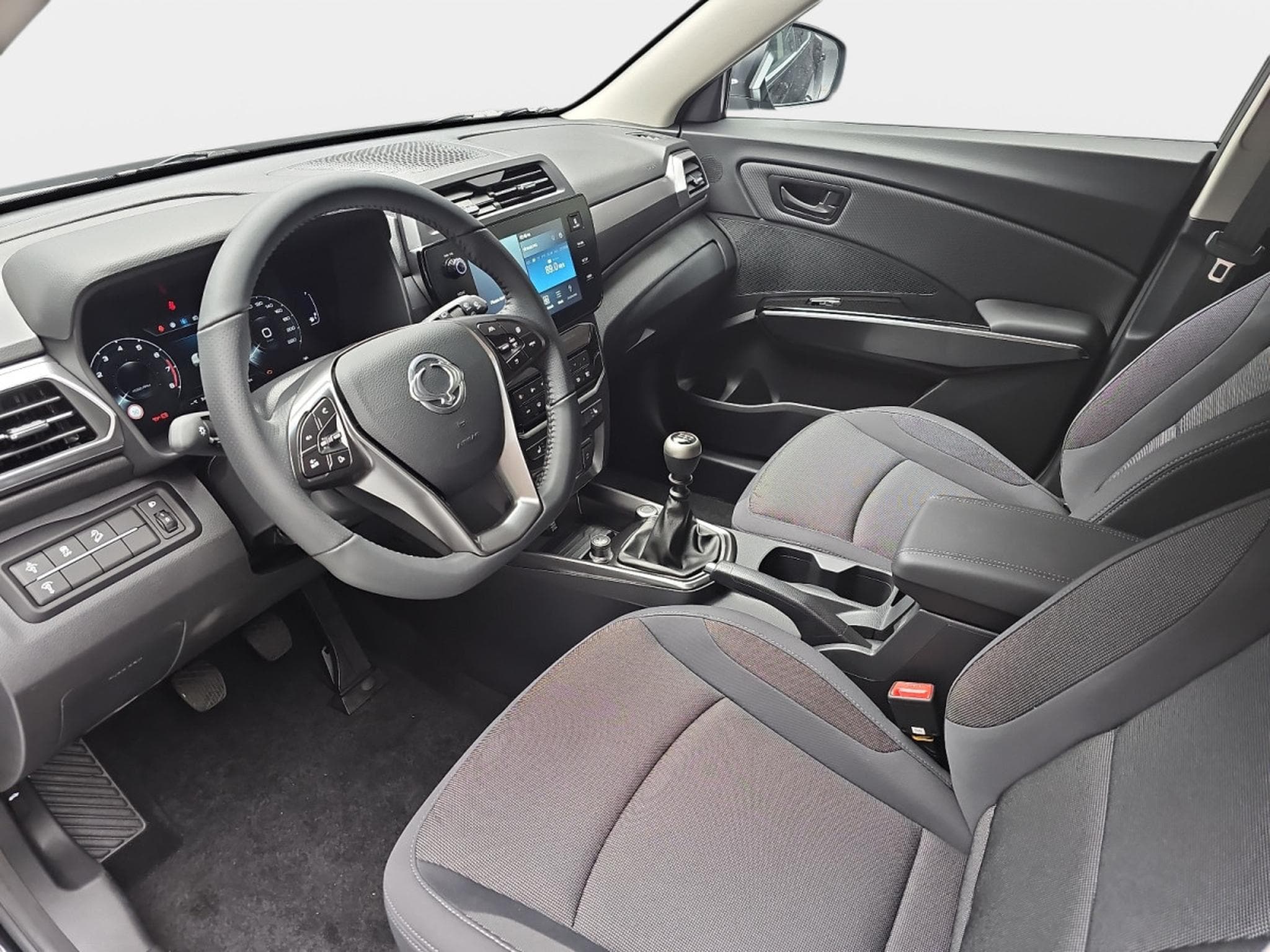 KGM Tivoli 1.5 T-GDI 163 Essential (2026) - Photo 17