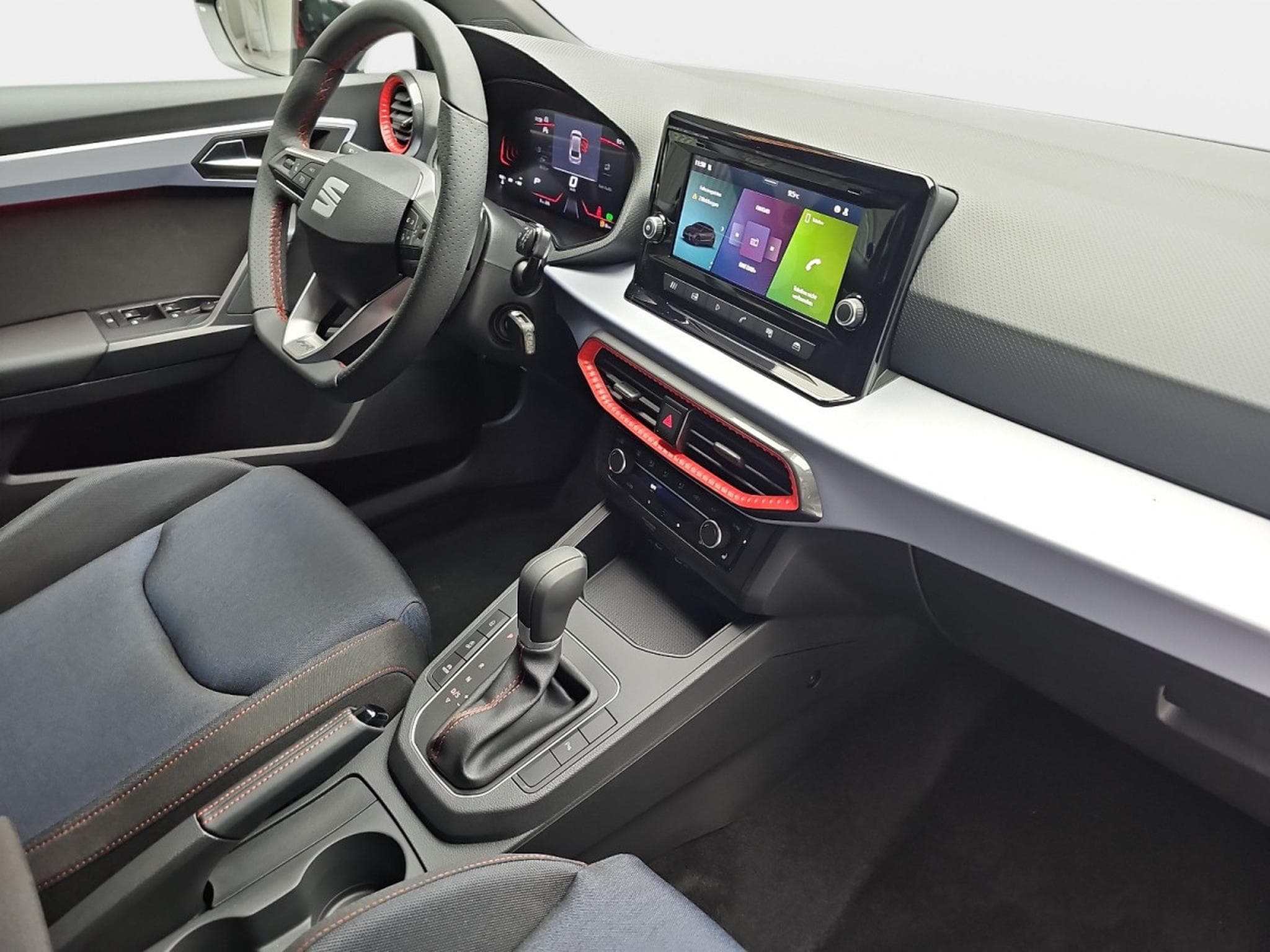 Seat Ibiza 1.0 TSi 116 DSG  FR (2025) - Foto 16