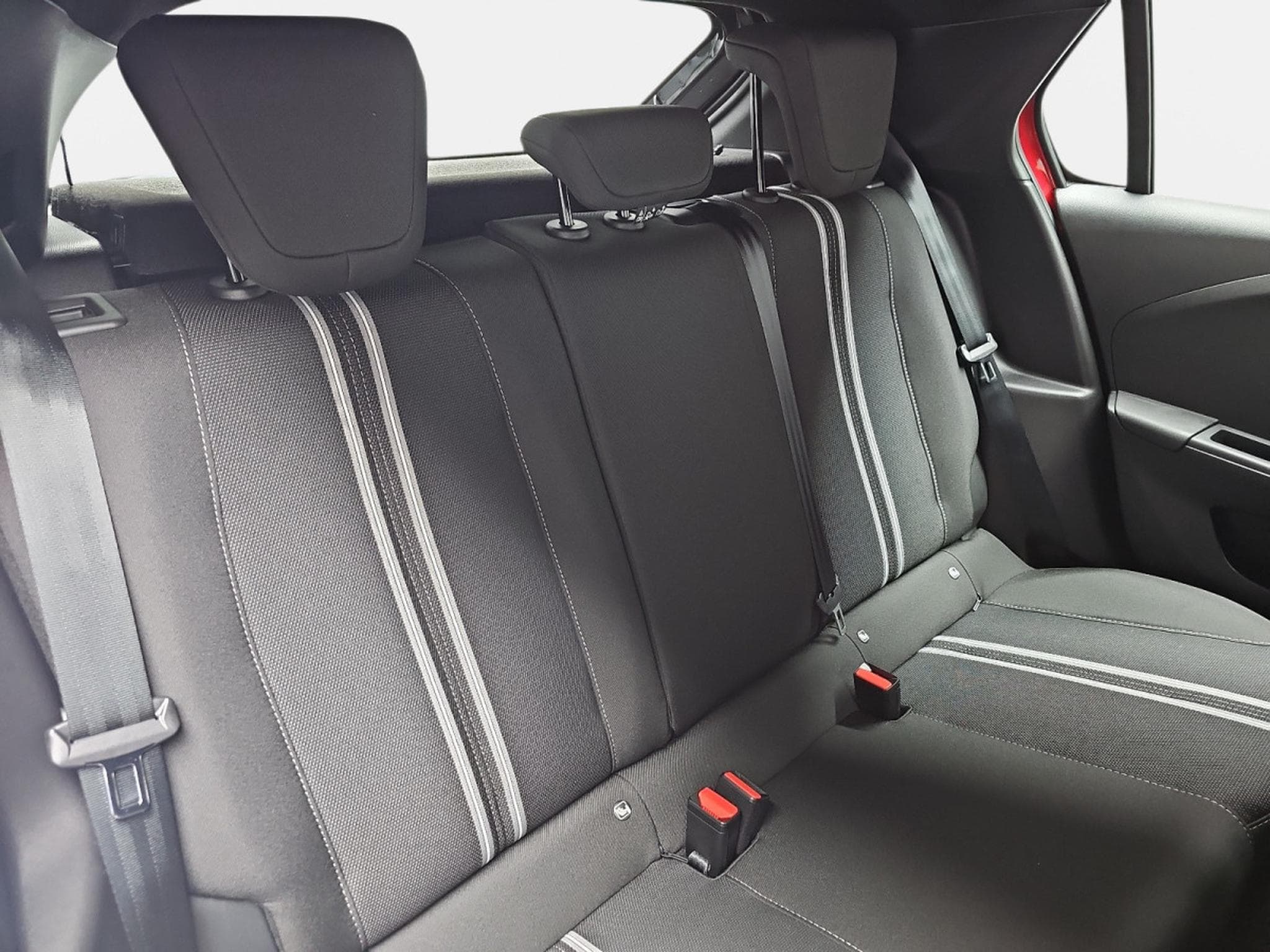 Opel Corsa 1.2 TURBO 101 AUTO GS (2025) - Photo 17