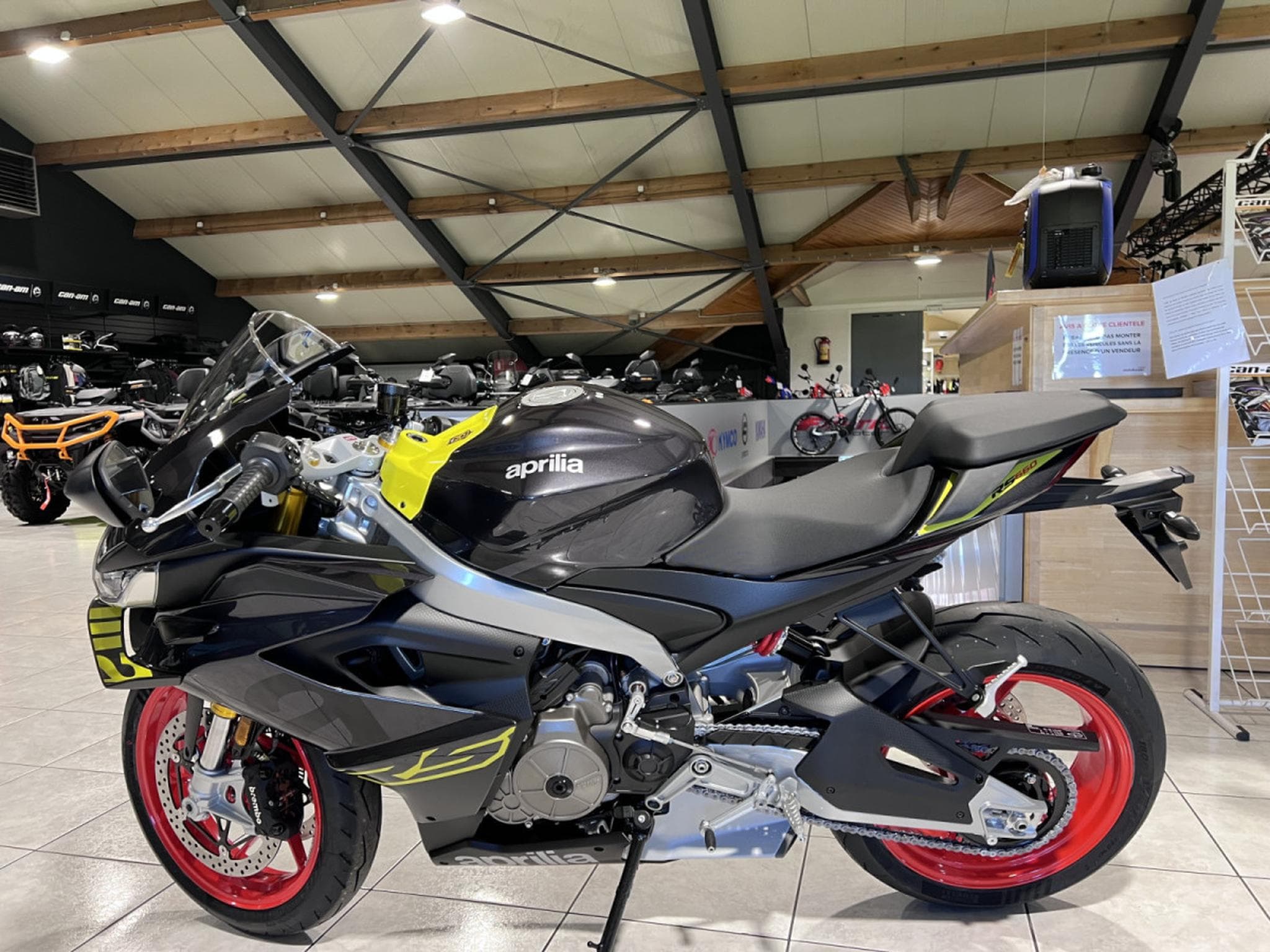 Aprilia RS aussi en 35 KW (2026) - Foto 4