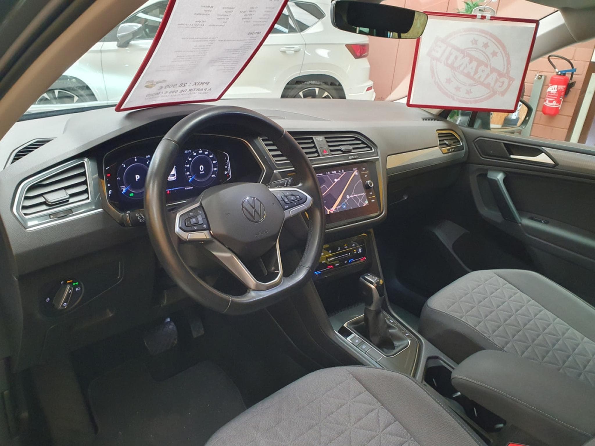 VW Tiguan 2.0TDI 150 LIFE (2021) - Photo 5