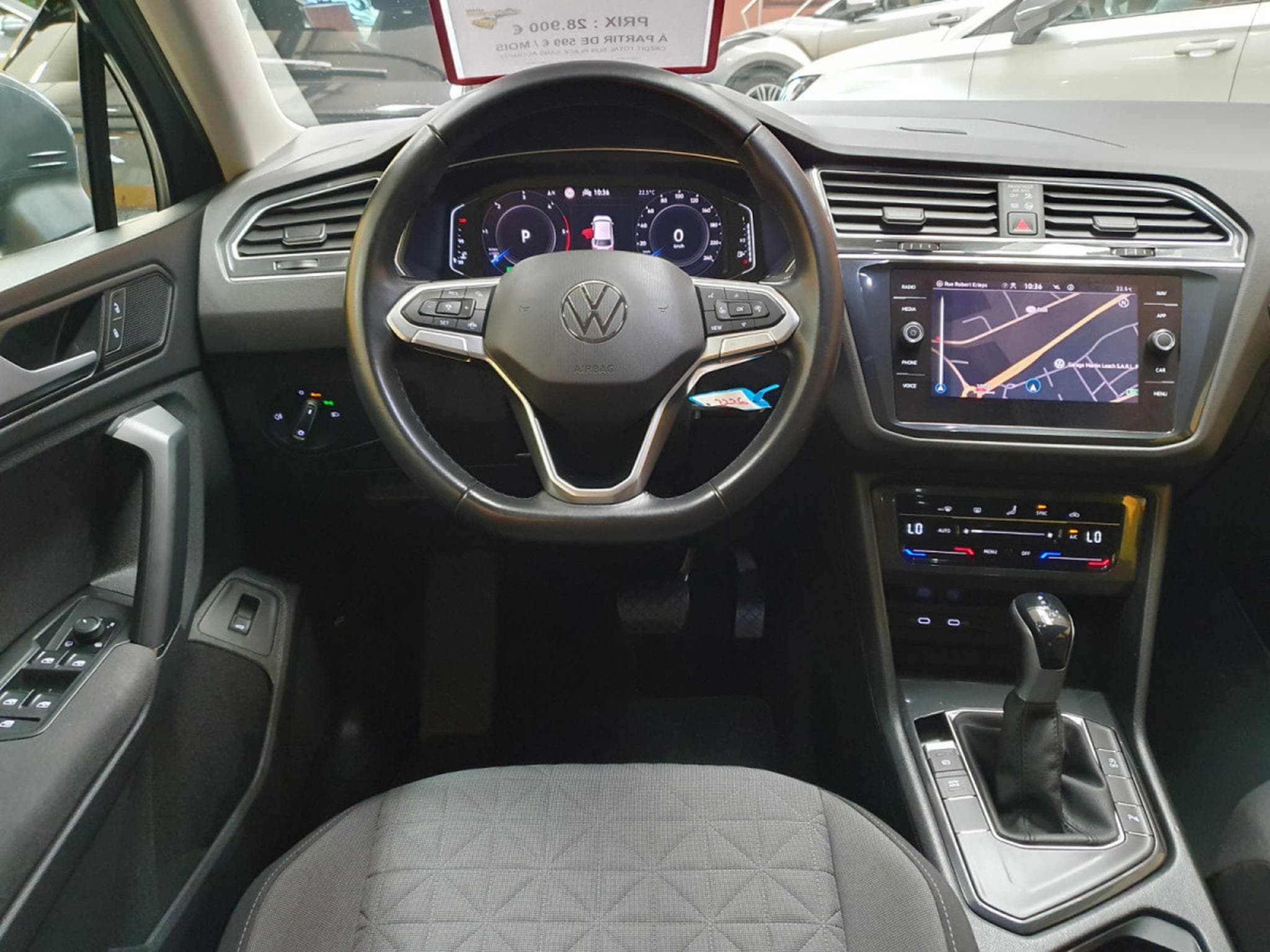 VW Tiguan 2.0TDI 150 LIFE (2021) - Photo 8