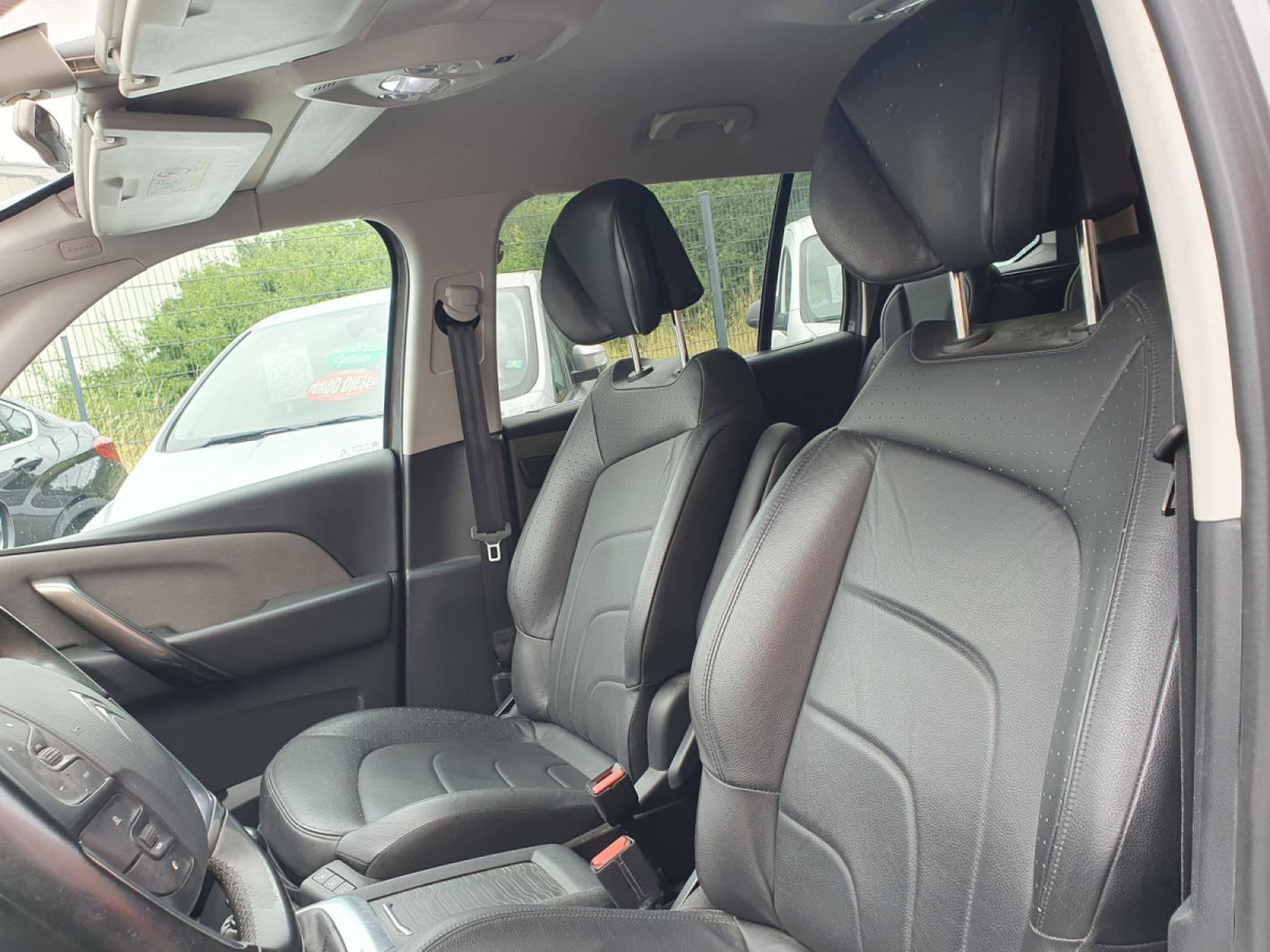 Citroën C4 Grand SpaceTourer 1.5 BlueHDi 130CV BUSINESS 7PLACES (2020) - Photo 9