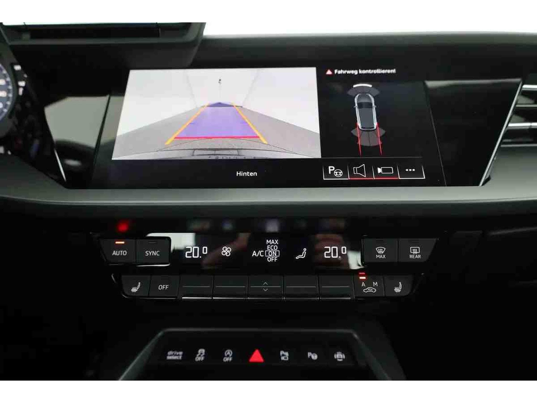 Audi A3 35 TFSi 150 Sportback S-tronic (2025) - Photo 11