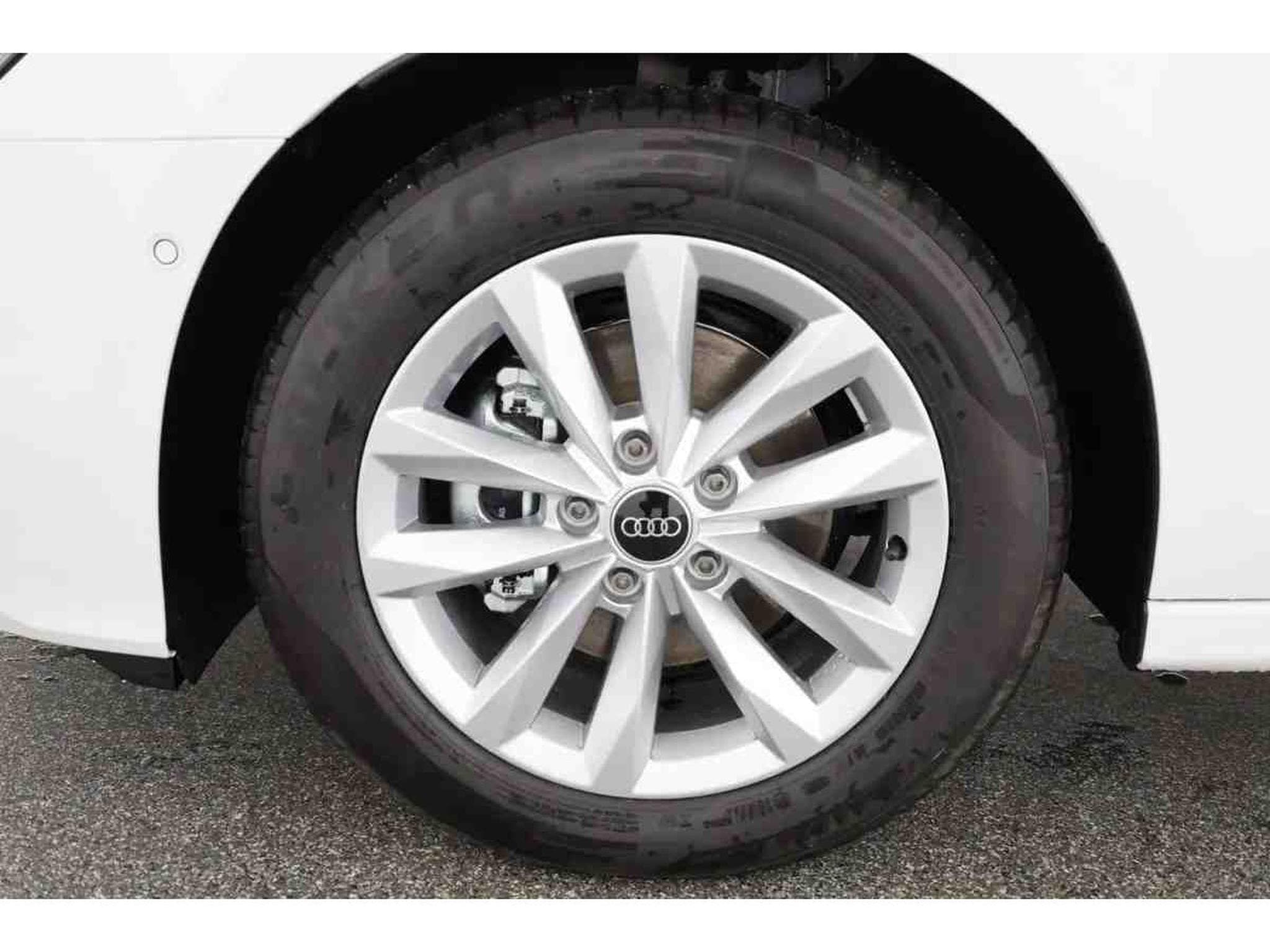 Audi A3 35 TFSi 150 Sportback S-tronic (2025) - Photo 4