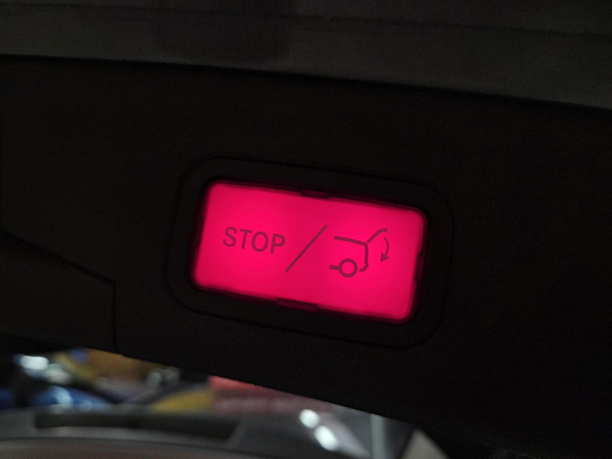 Mercedes C 200 D 160CV Business Solution (2018) - Photo 24