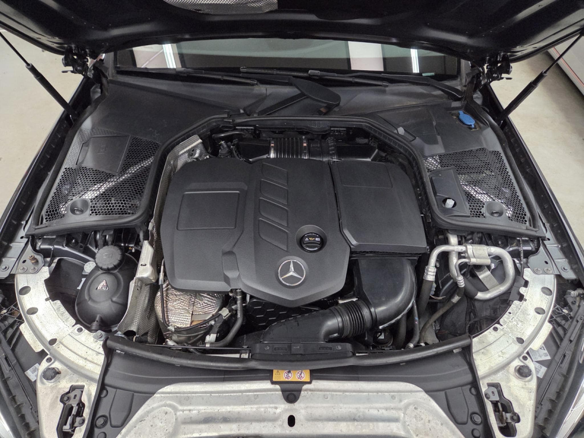 Mercedes C 200 D 160CV Business Solution (2018) - Photo 25