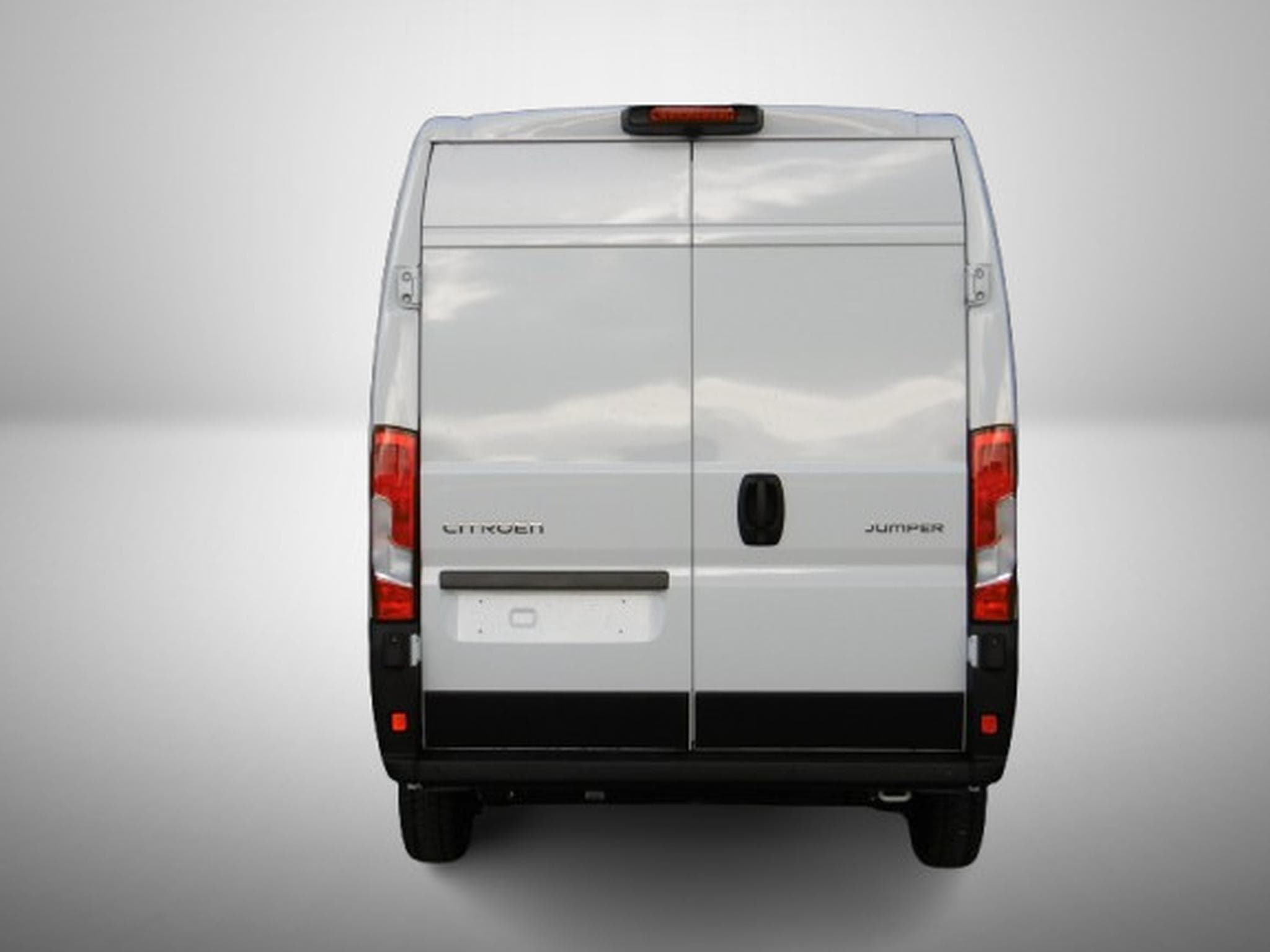 Citroën Jumper 2.2 BlueHDI 140 L2H2 (2025) - Photo 5