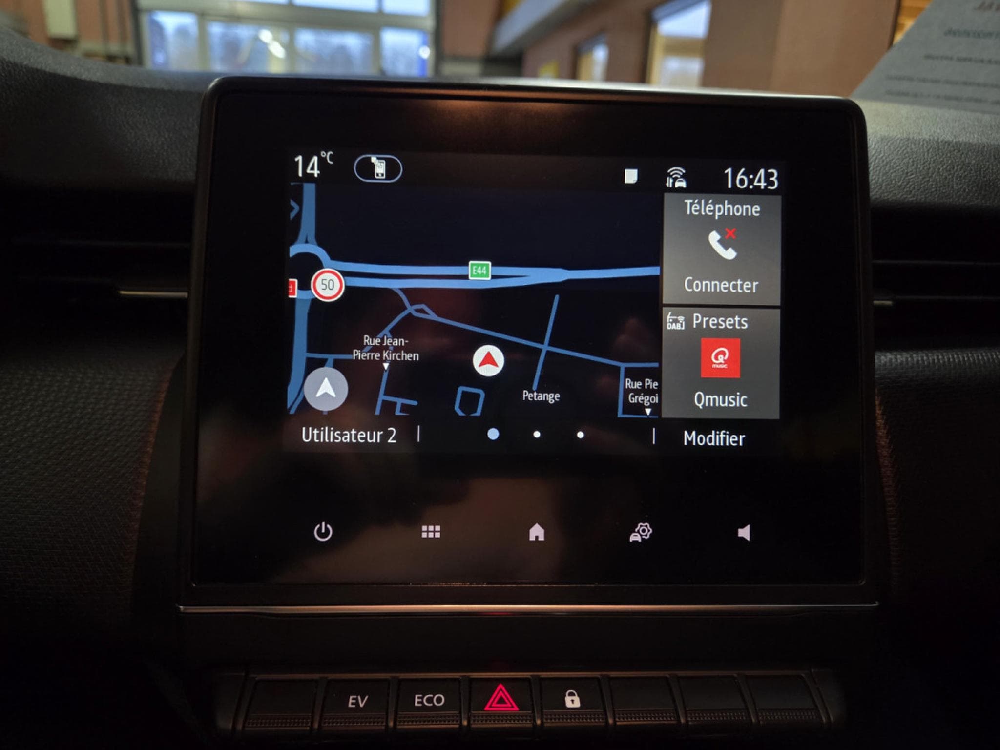 Renault Clio V 1.6 E-TECH / HYBRID 140CV CORPORATE (2021) - Photo 18