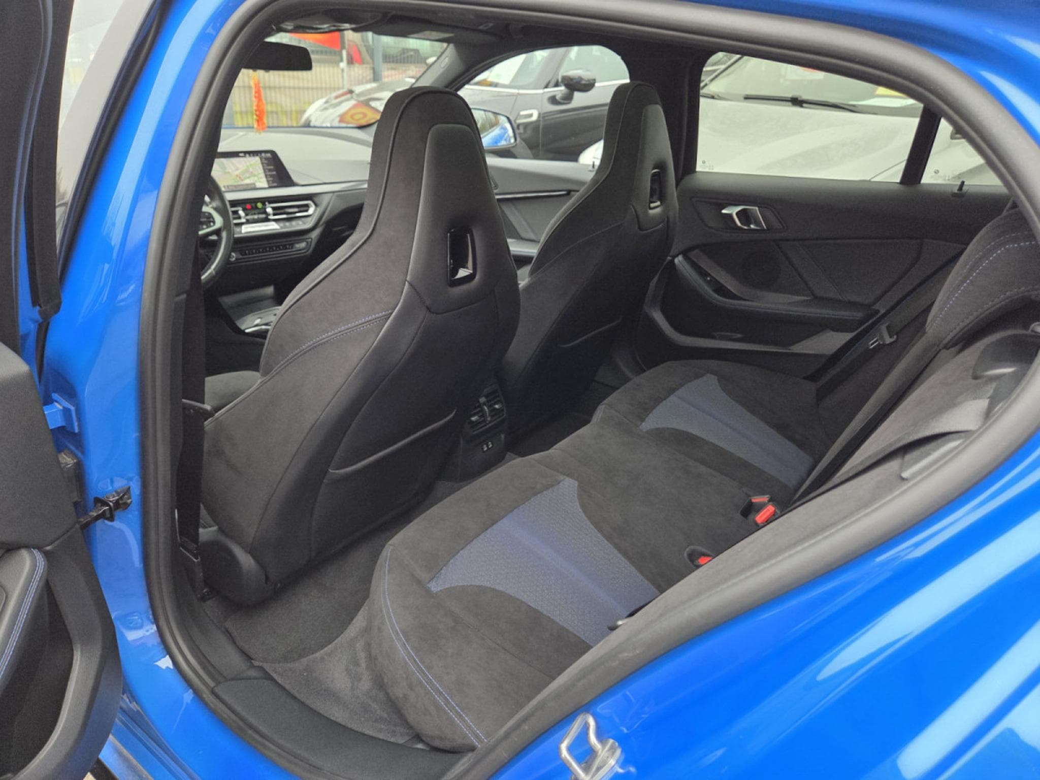 BMW 120 dA 190CV M SPORT (2023) - Photo 19