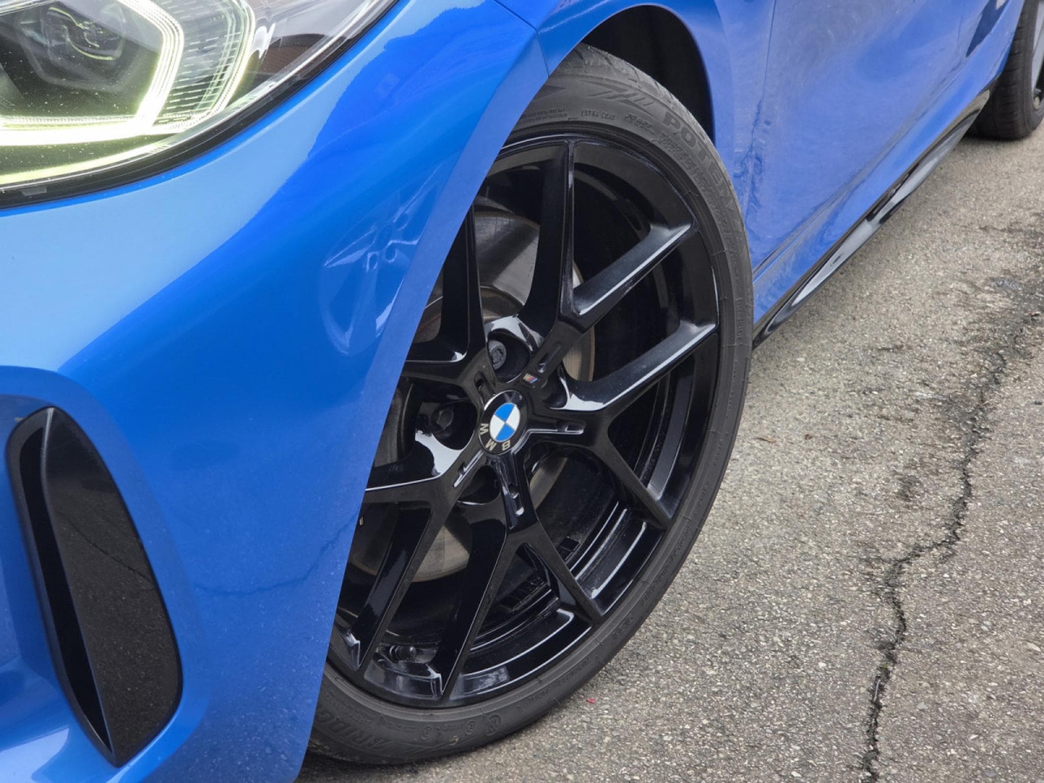 BMW 120 dA 190CV M SPORT (2023) - Photo 3