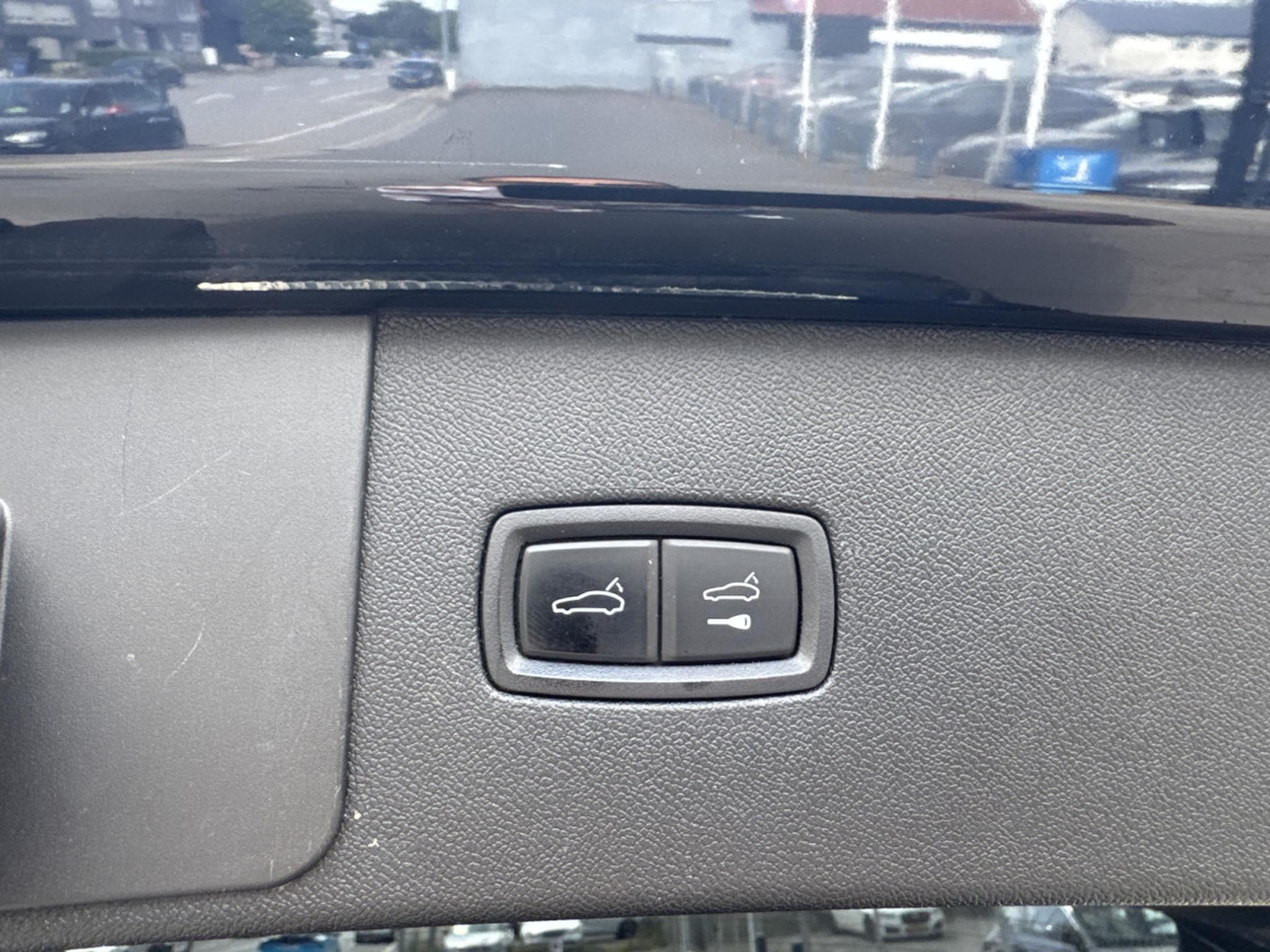 Porsche Cayenne E-Hybrid 340CV (2019) - Photo 10