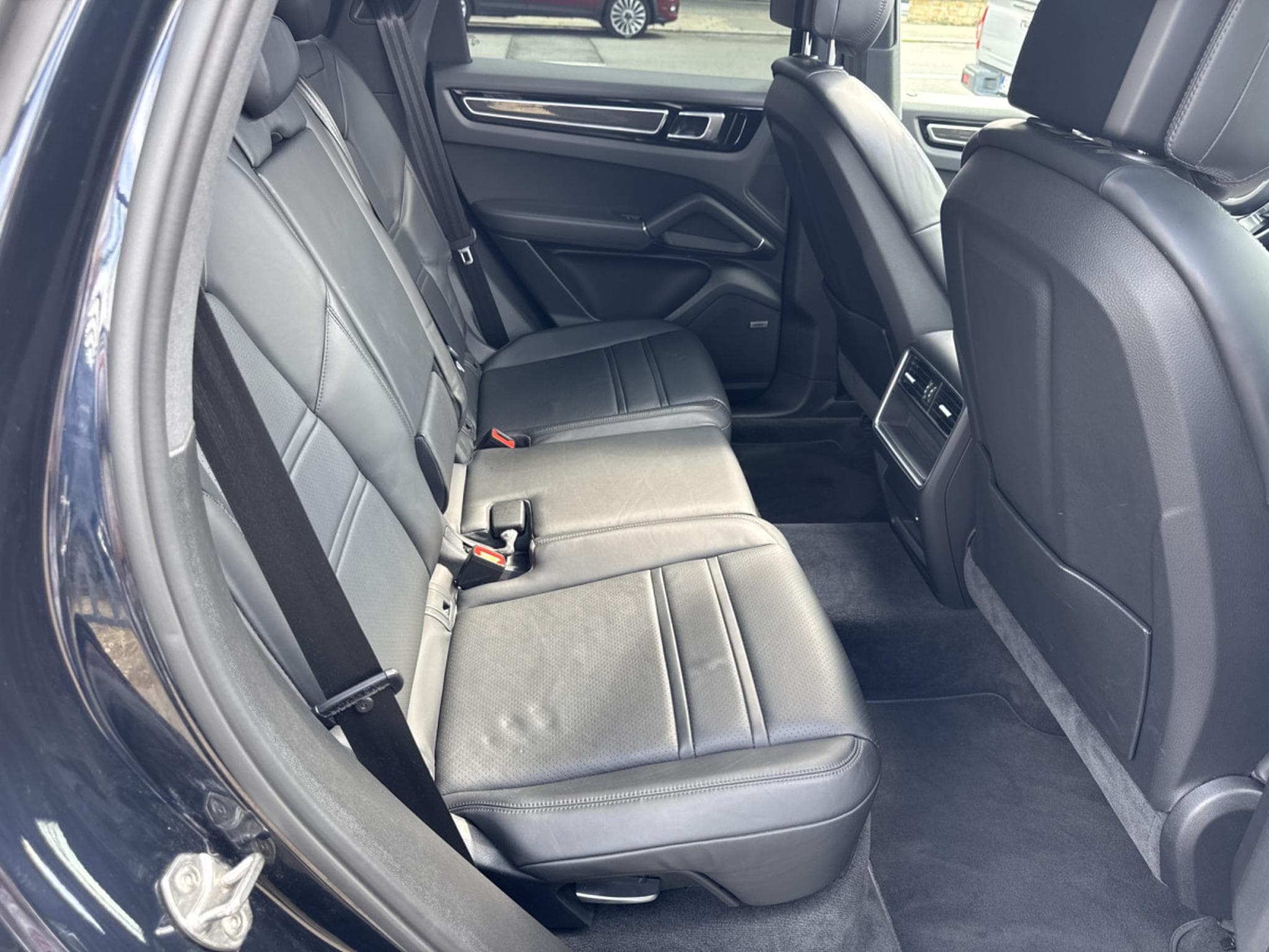 Porsche Cayenne E-Hybrid 340CV (2019) - Photo 11