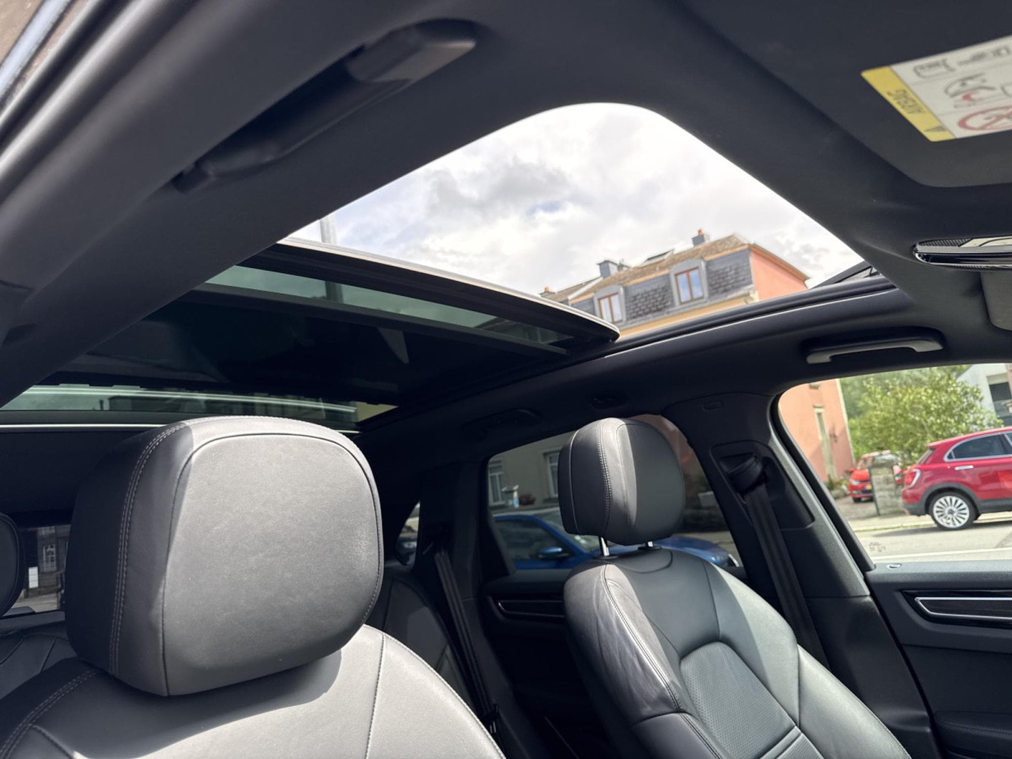 Porsche Cayenne E-Hybrid 340CV (2019) - Photo 13