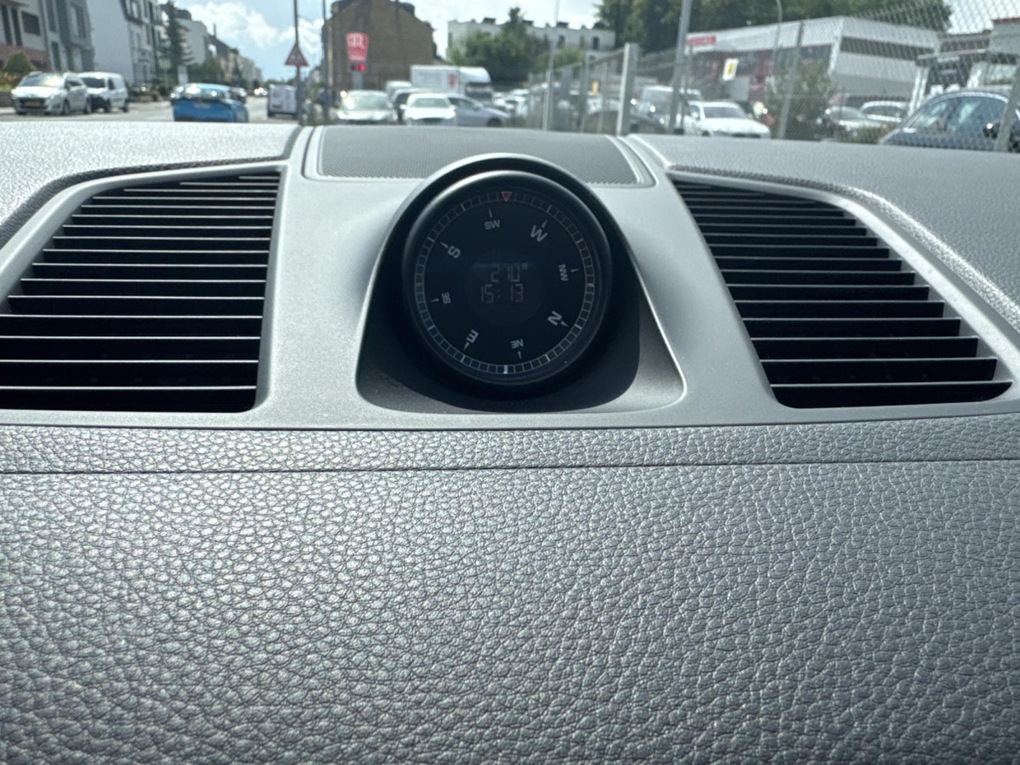 Porsche Cayenne E-Hybrid 340CV (2019) - Photo 21