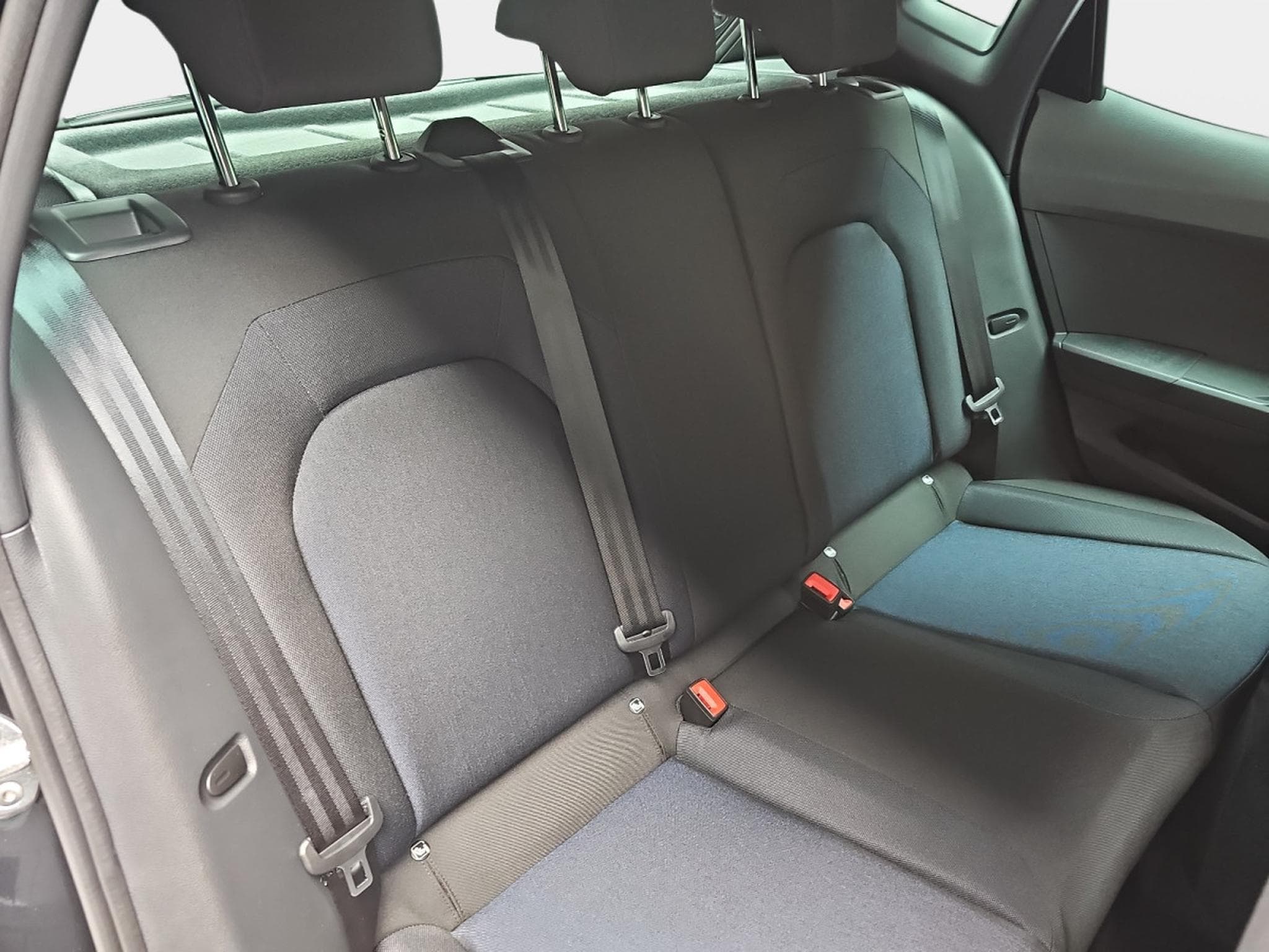 Seat Ibiza 1.0 TSi 116 DSG  FR (2025) - Photo 17