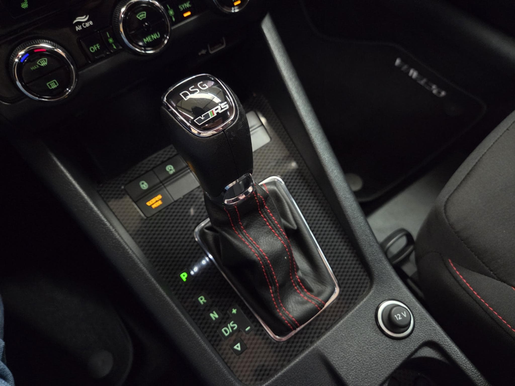 Skoda Octavia RS DSG 245CV (2019) - Photo 21