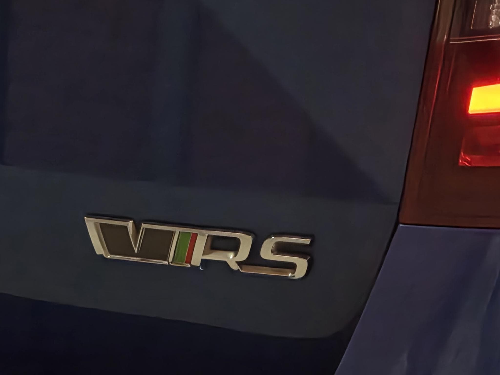 Skoda Octavia RS DSG 245CV (2019) - Photo 7