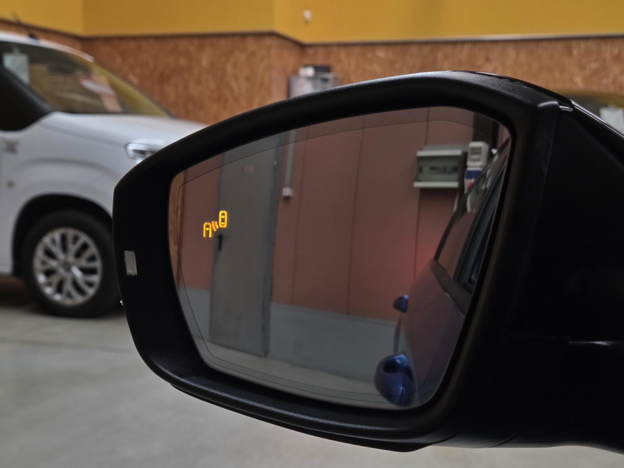 Skoda Octavia RS DSG 245CV (2019) - Photo 8