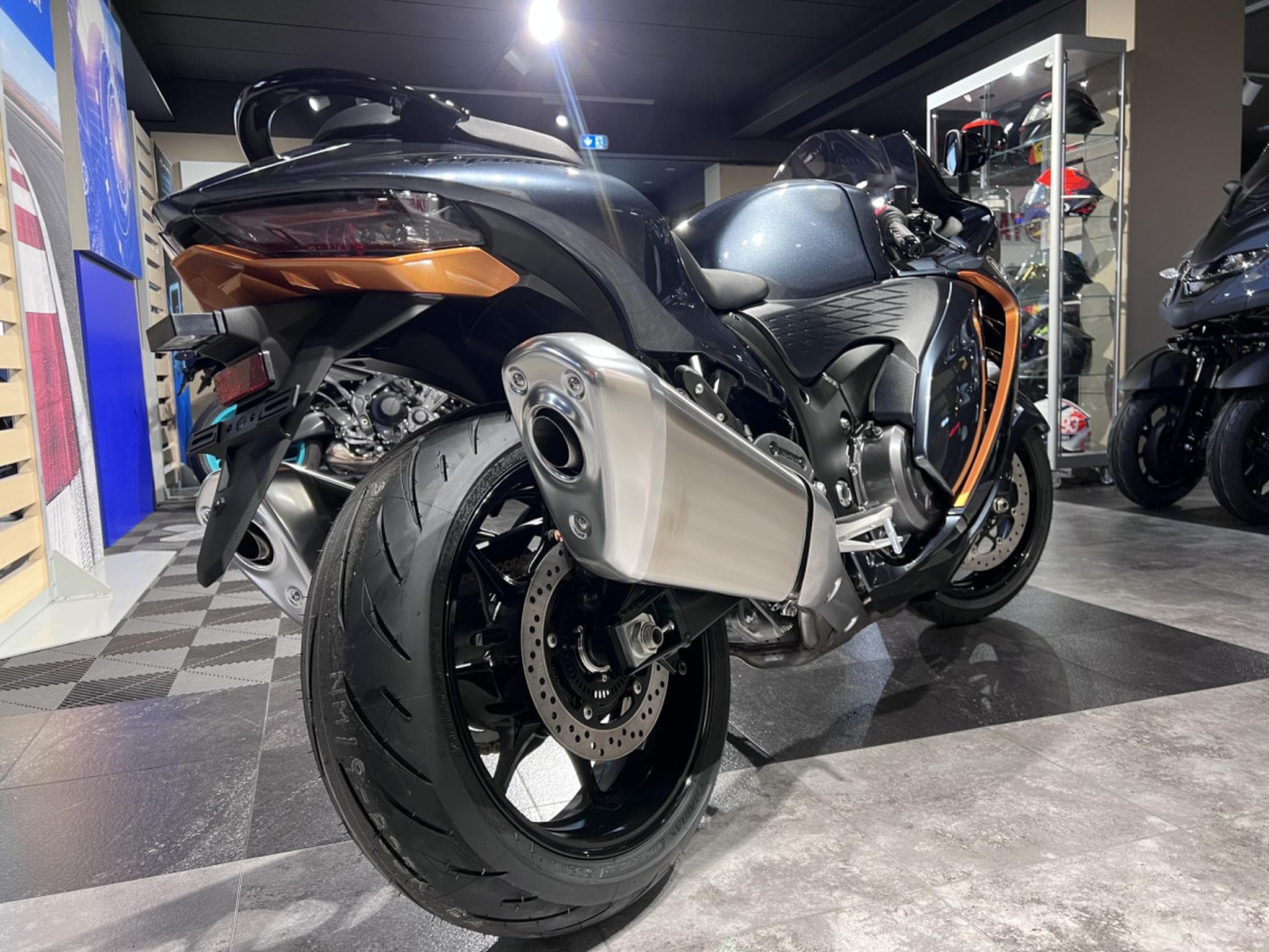 Suzuki Hayabusa 1300 (2026) - Foto 3