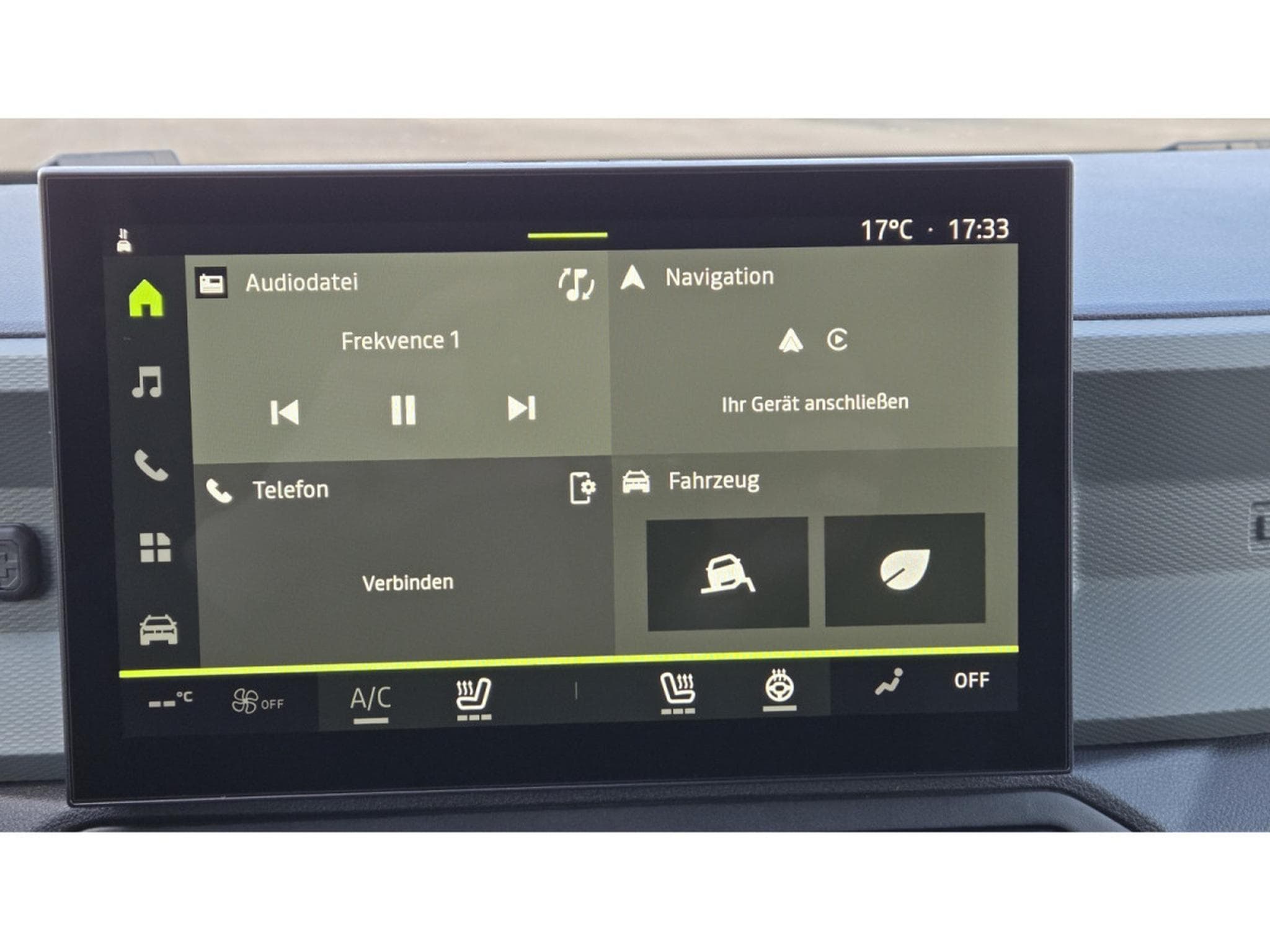 Dacia Duster 1.2 TCe 130 Extreme (2025) - Photo 10