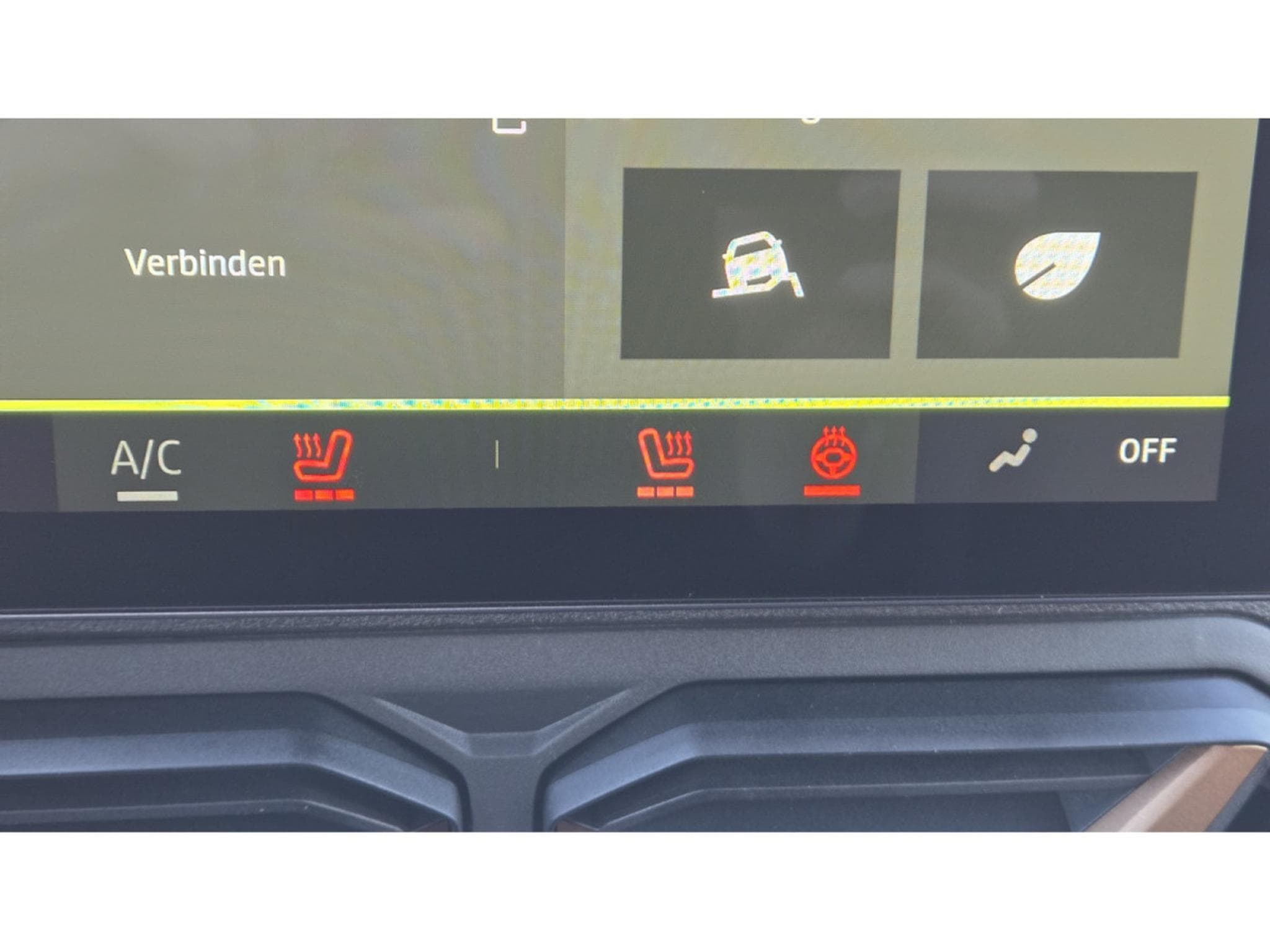 Dacia Duster 1.2 TCe 130 Extreme (2025) - Photo 11