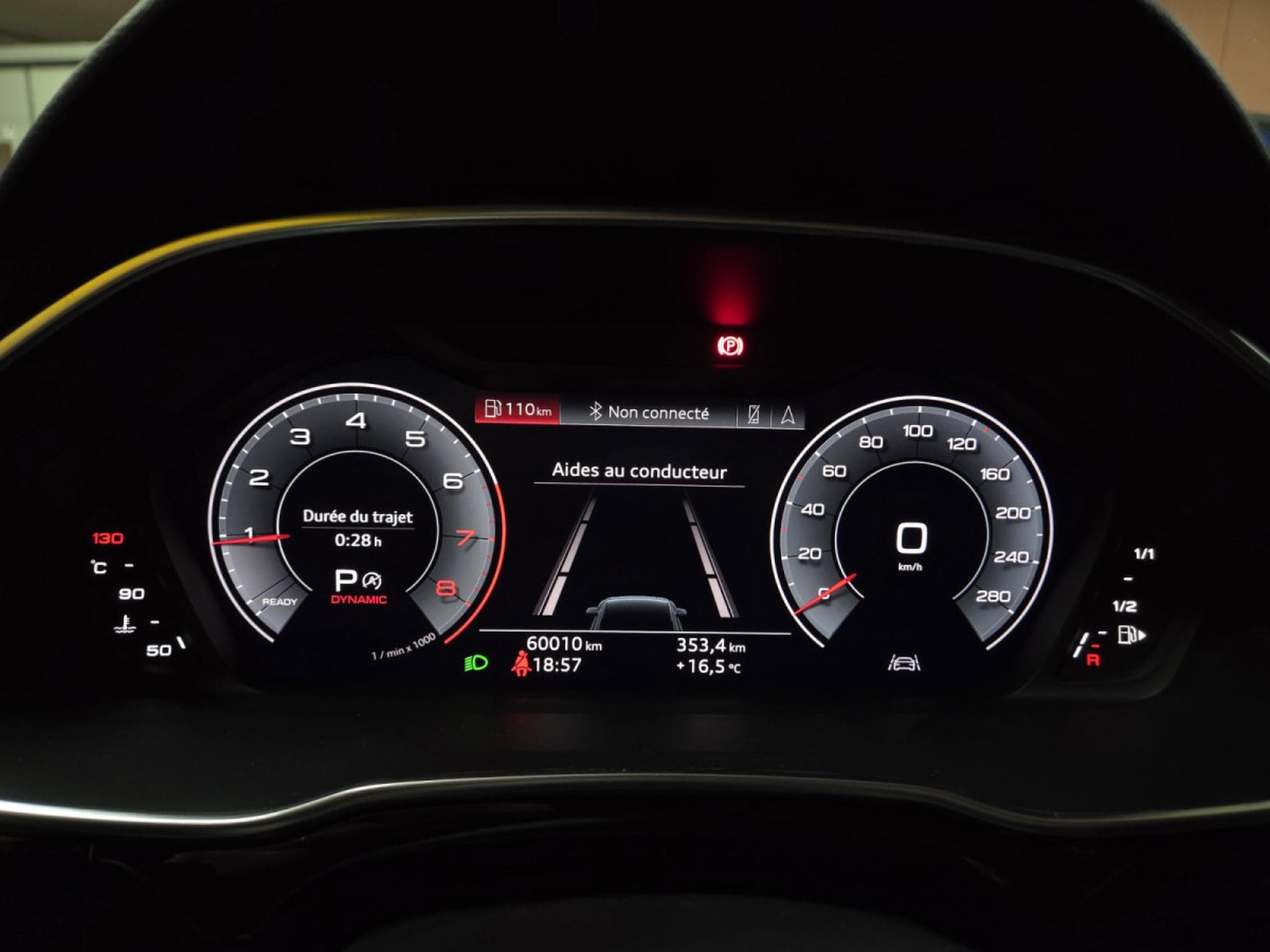 Audi Q3 TFSI 150CV S-TRONIC S-LINE (2018) - Photo 16