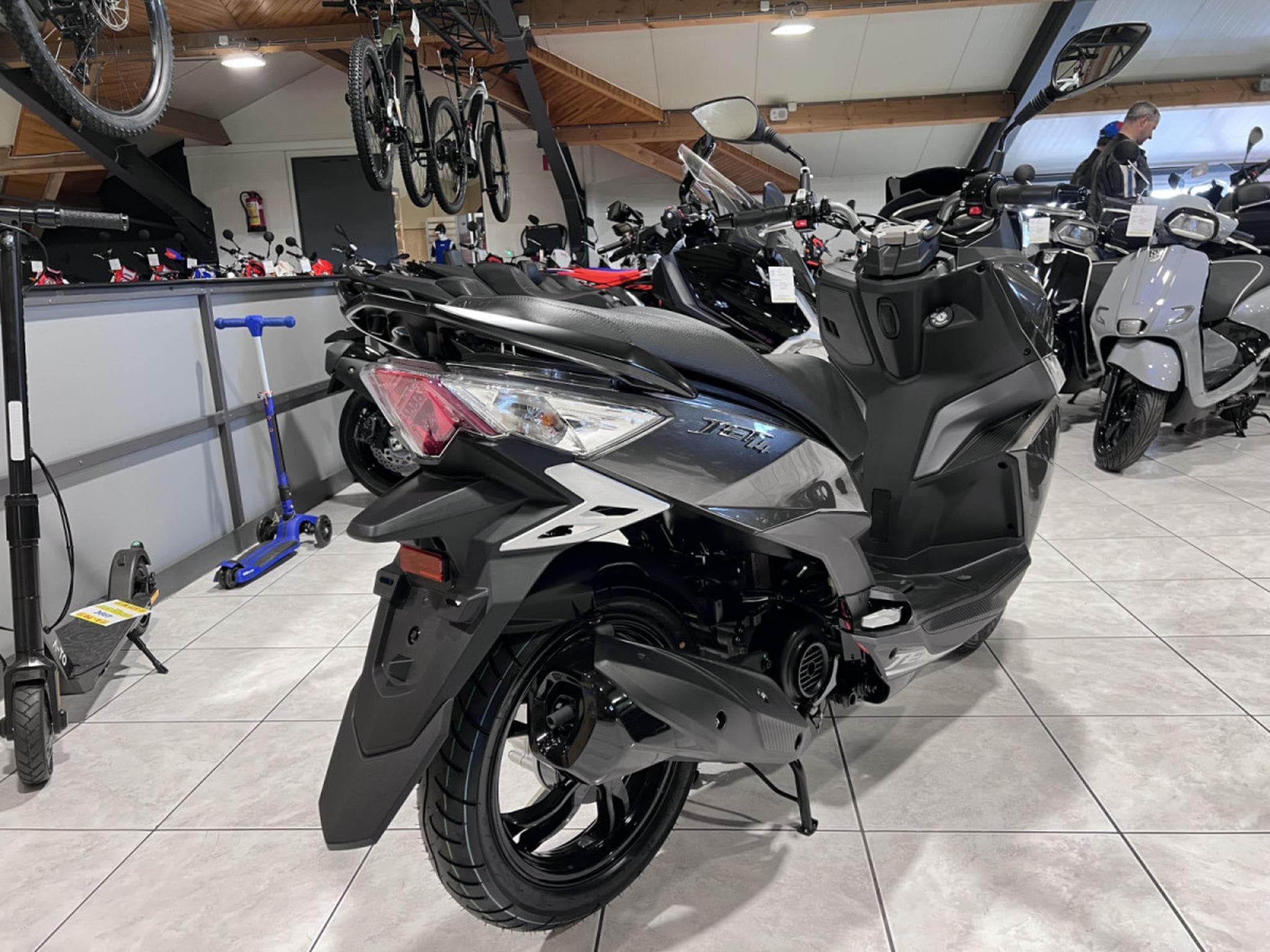 SYM Jet 14 50 Classe A 25 Km/h (2026) - Foto 3