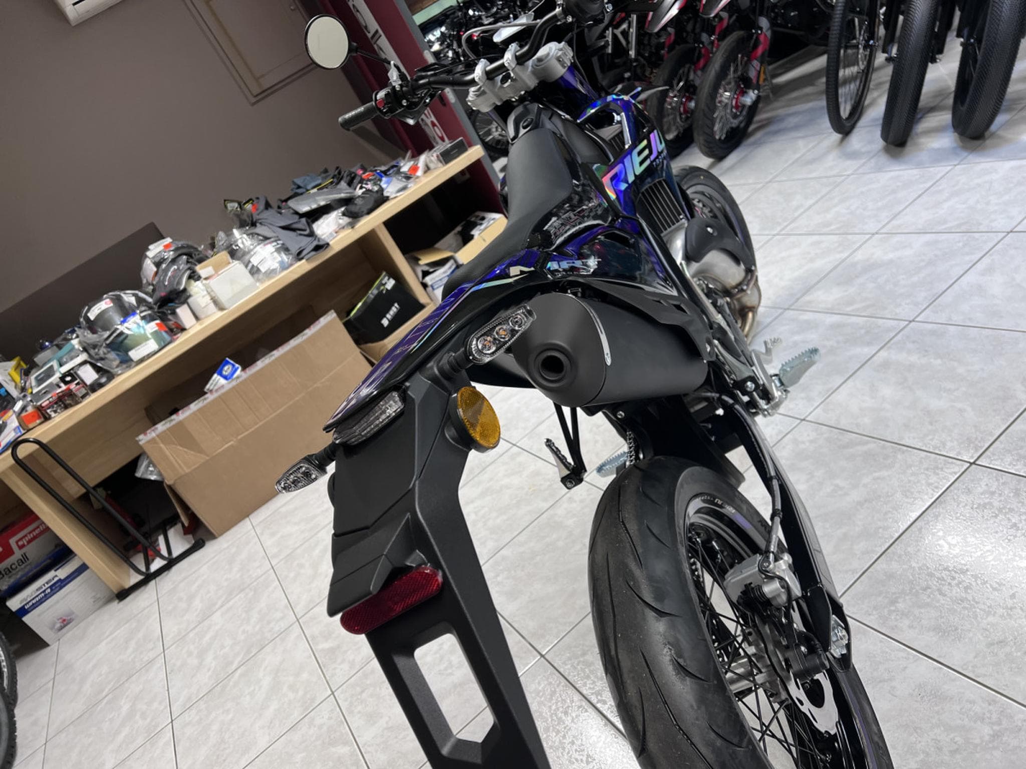 Rieju MRT 50 SM Trophy Mirage (2026) - Foto 3