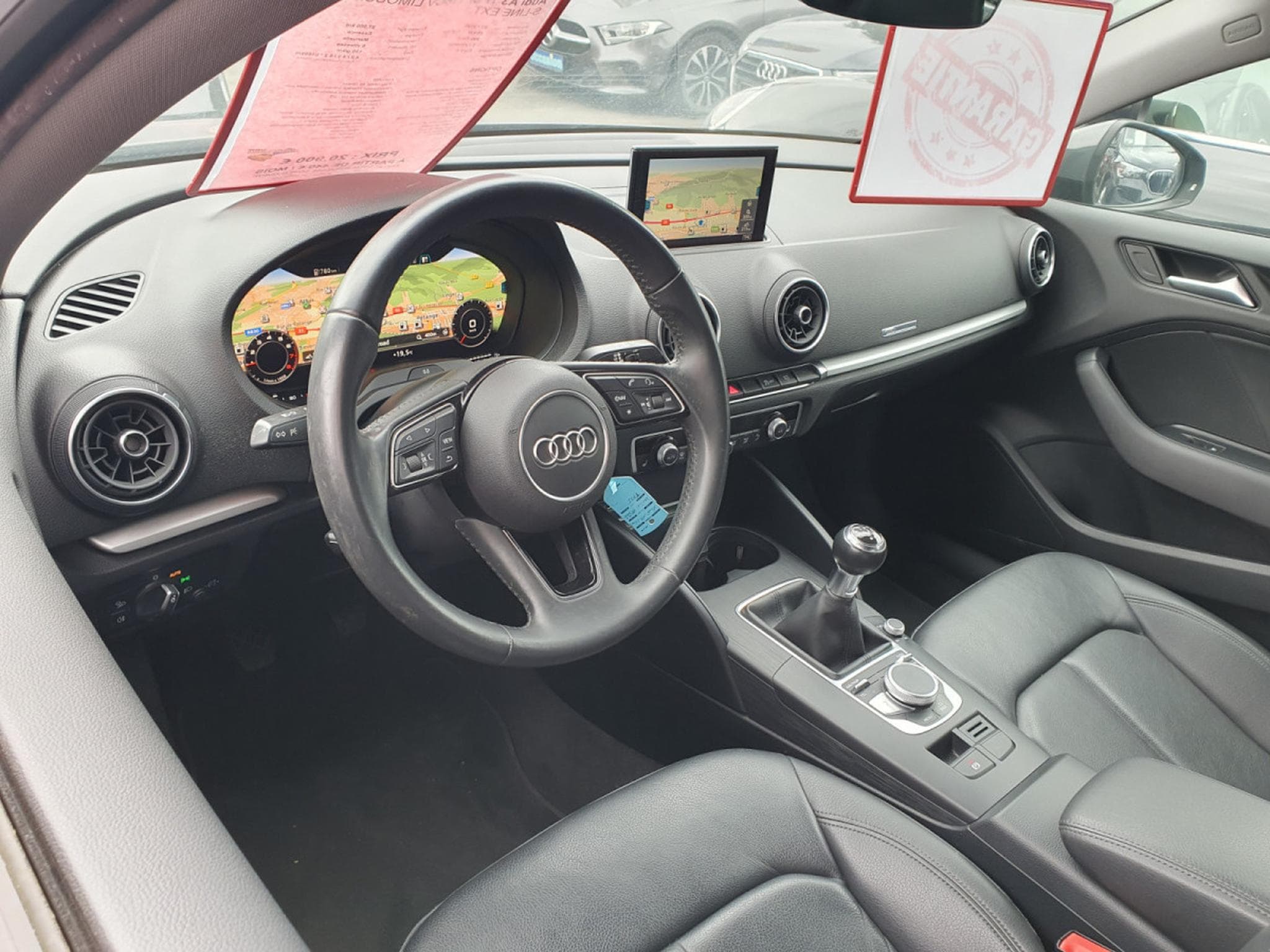 Audi A3 TFSI 116CV LIMOUSINE S-LINE EXT. (2020) - Photo 5