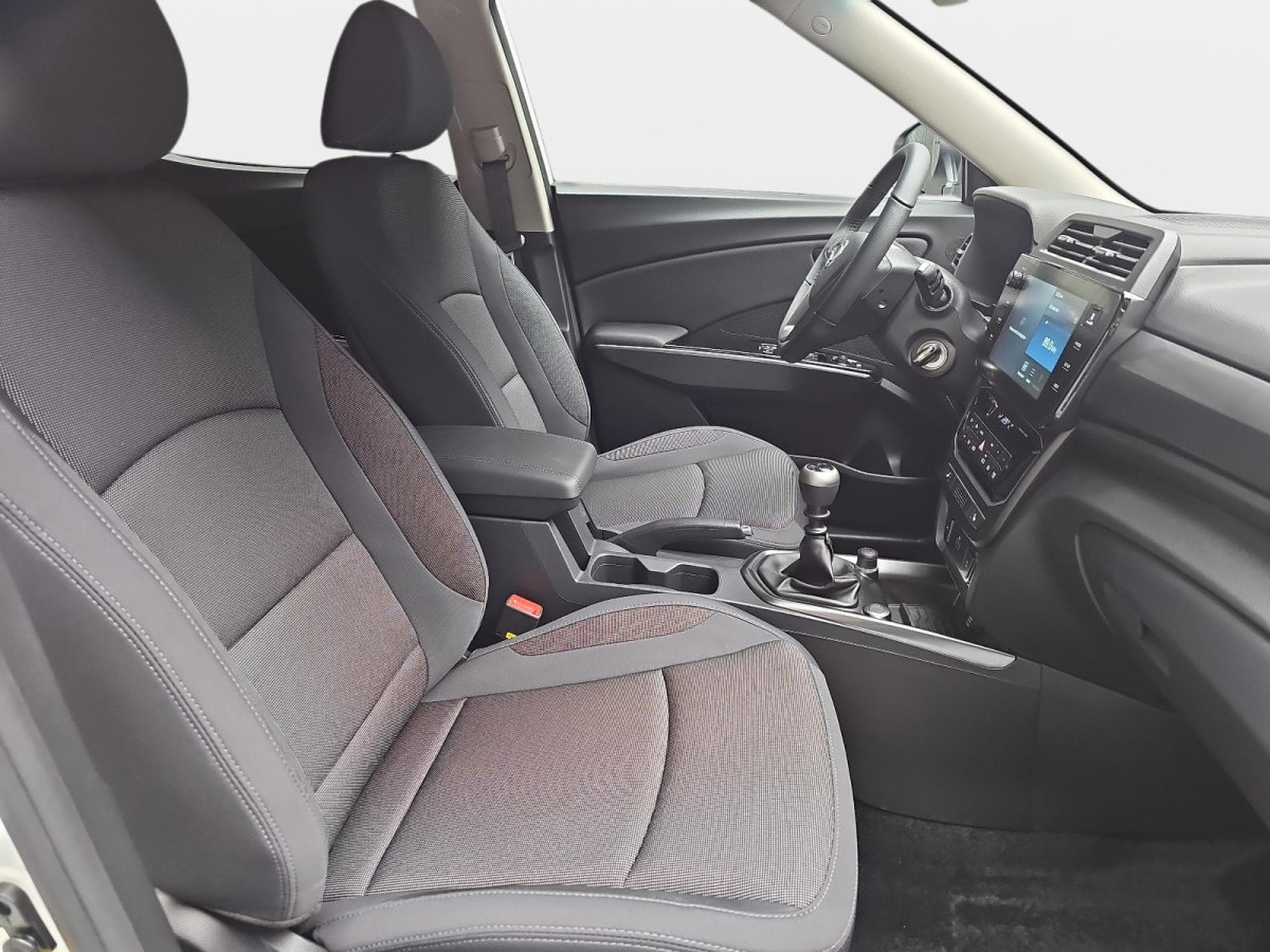 KGM Tivoli 1.5 T-GDI 163 Essential (2026) - Photo 15